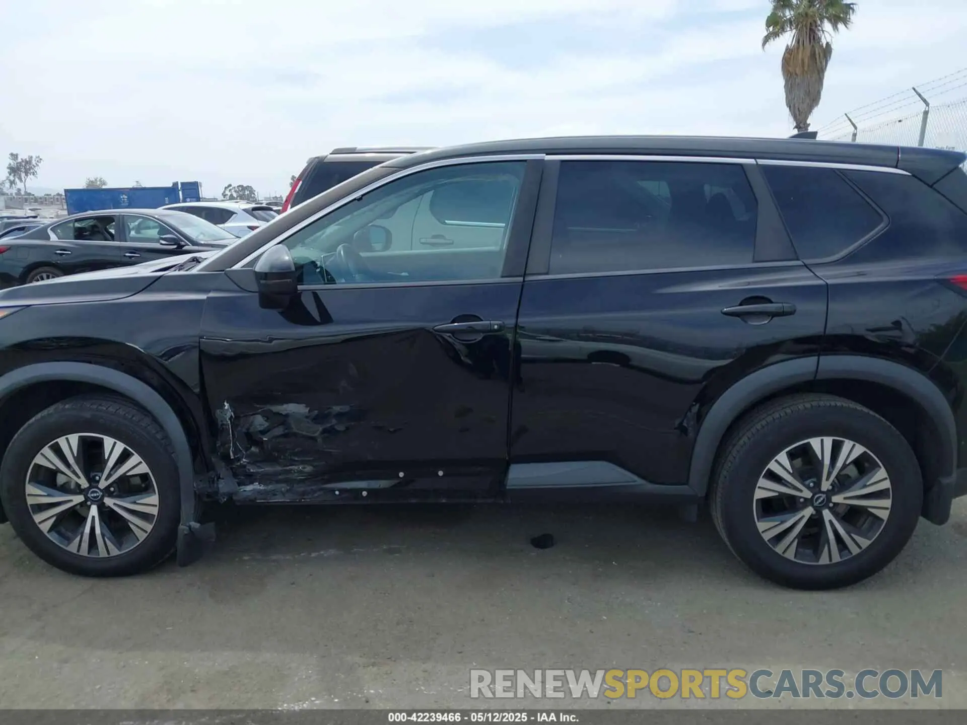 14 fotografías del automóvil dañado 5N1BT3BA3NC690514 NISSAN ROGUE 2022