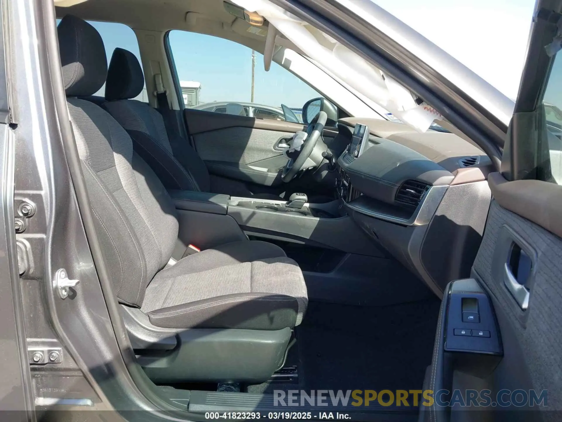 5 fotografías del automóvil dañado 5N1BT3BA4NC717459 NISSAN ROGUE 2022