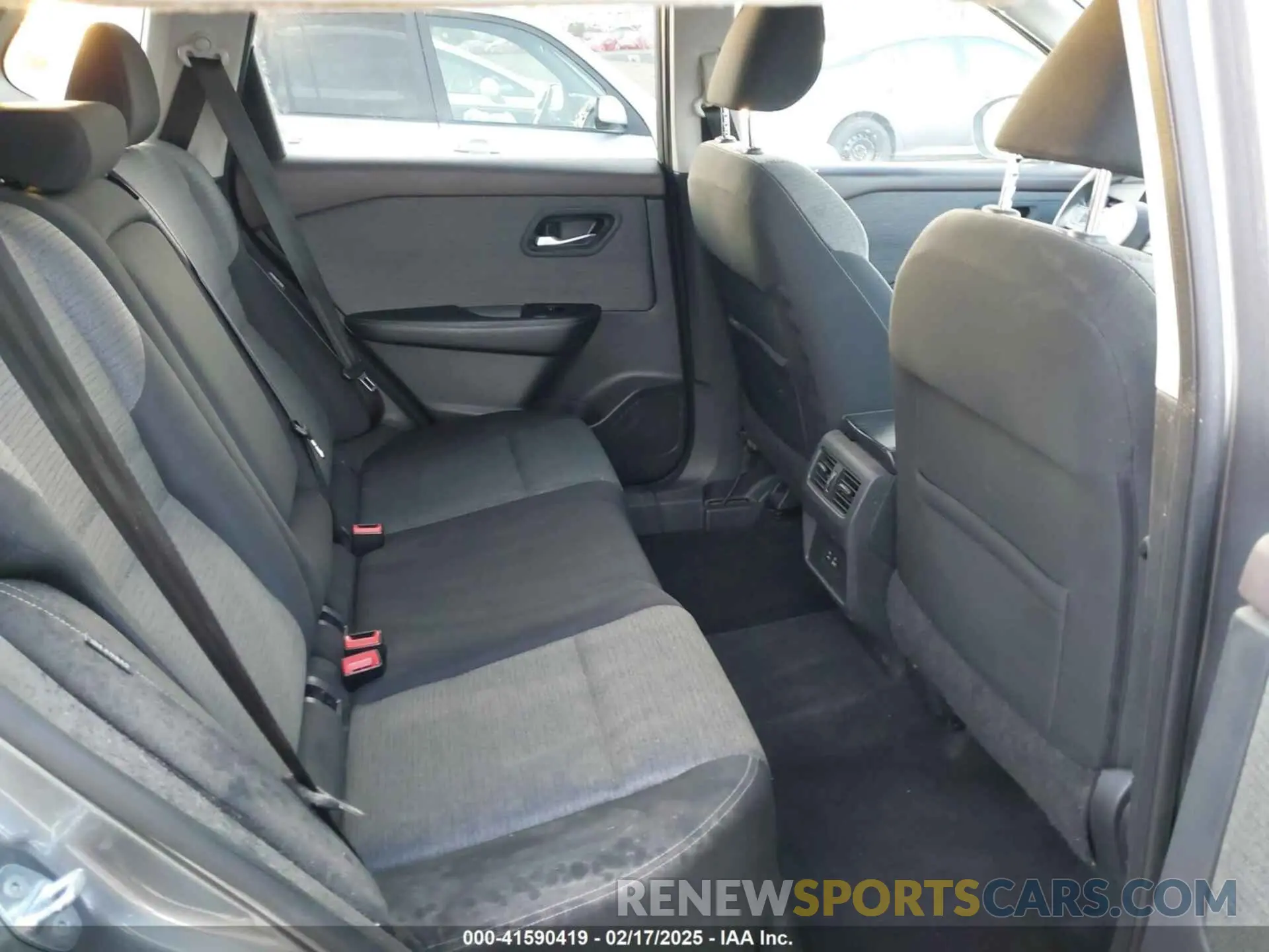 8 fotografías del automóvil dañado 5N1BT3BA5NC705403 NISSAN ROGUE 2022