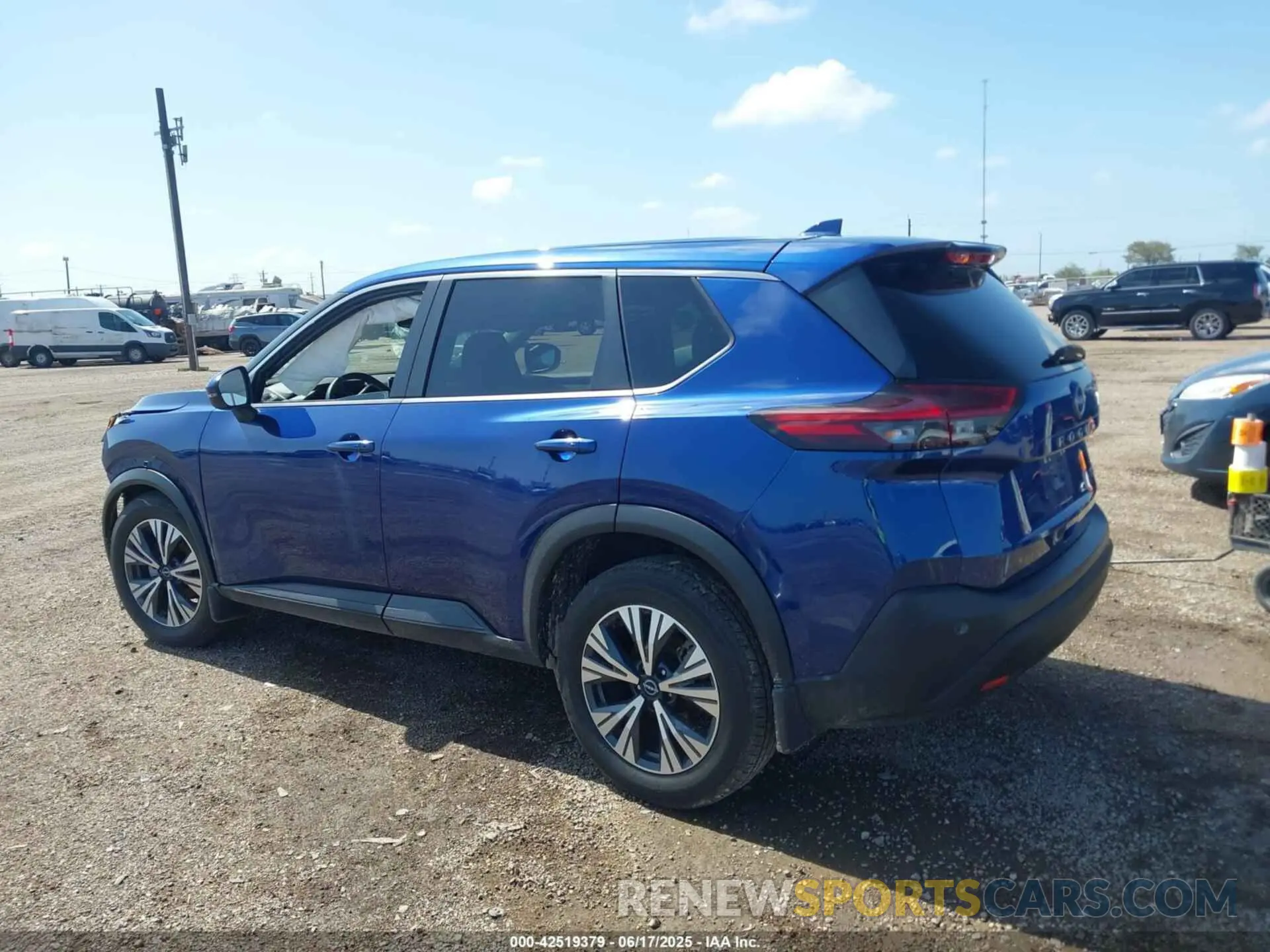 14 fotografías del automóvil dañado 5N1BT3BA7NC707959 NISSAN ROGUE 2022