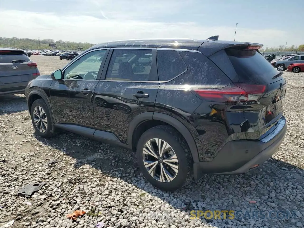 2 fotografías del automóvil dañado 5N1BT3BA8NC727217 NISSAN ROGUE 2022