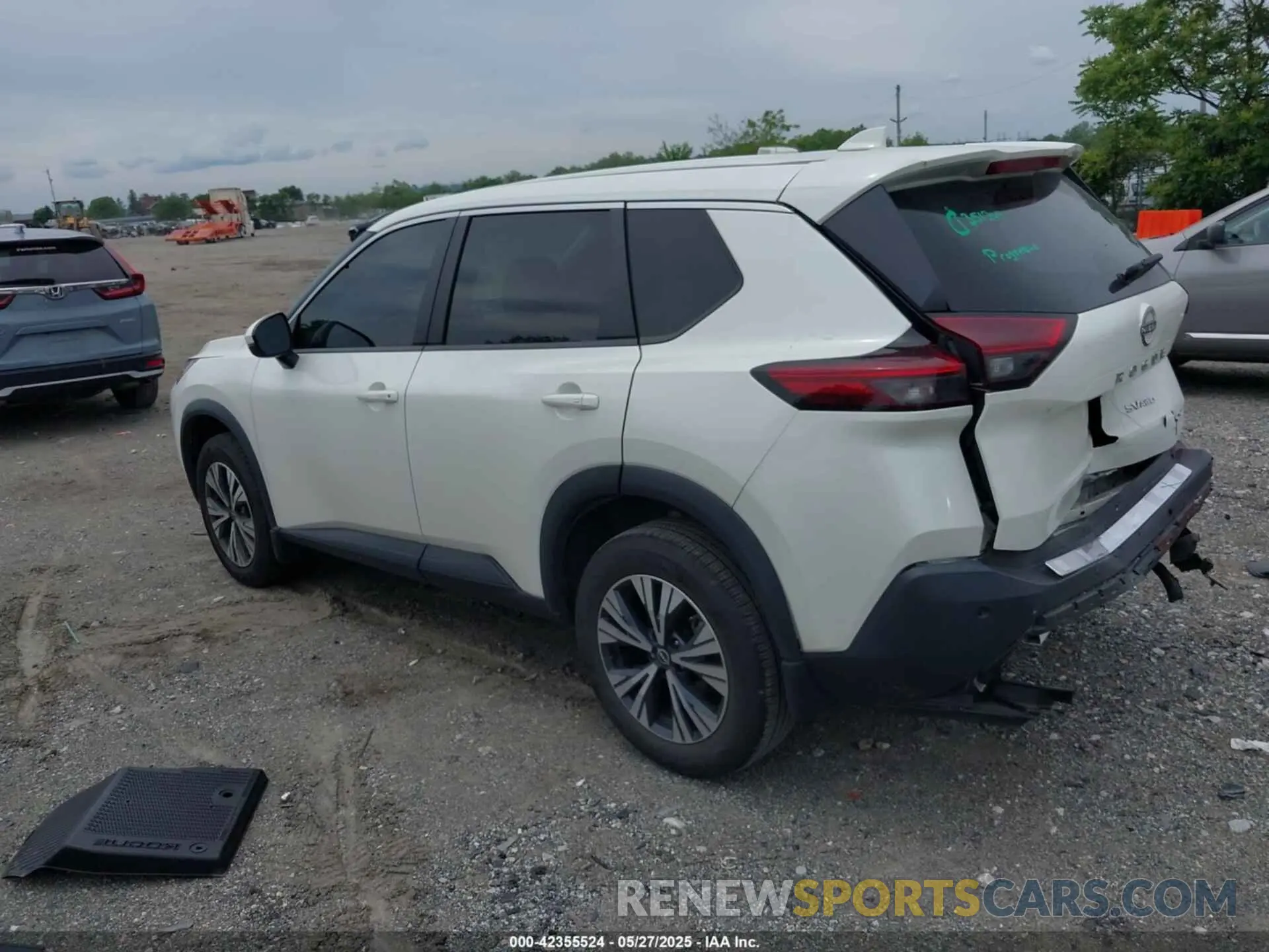 3 fotografías del automóvil dañado 5N1BT3BB1NC725284 NISSAN ROGUE 2022