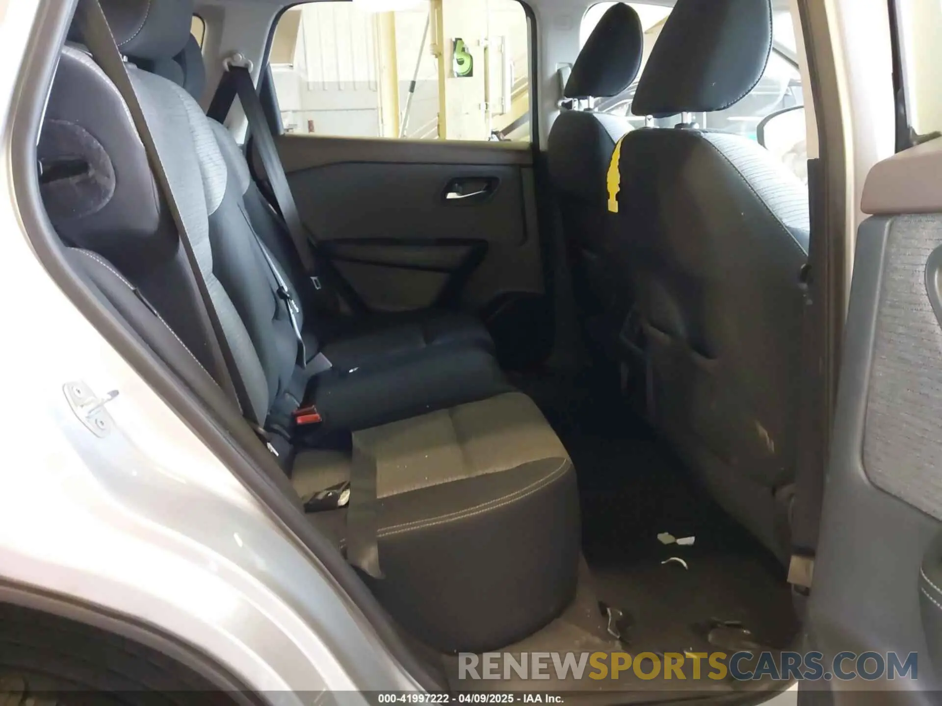8 fotografías del automóvil dañado 5N1BT3BB8NC689562 NISSAN ROGUE 2022