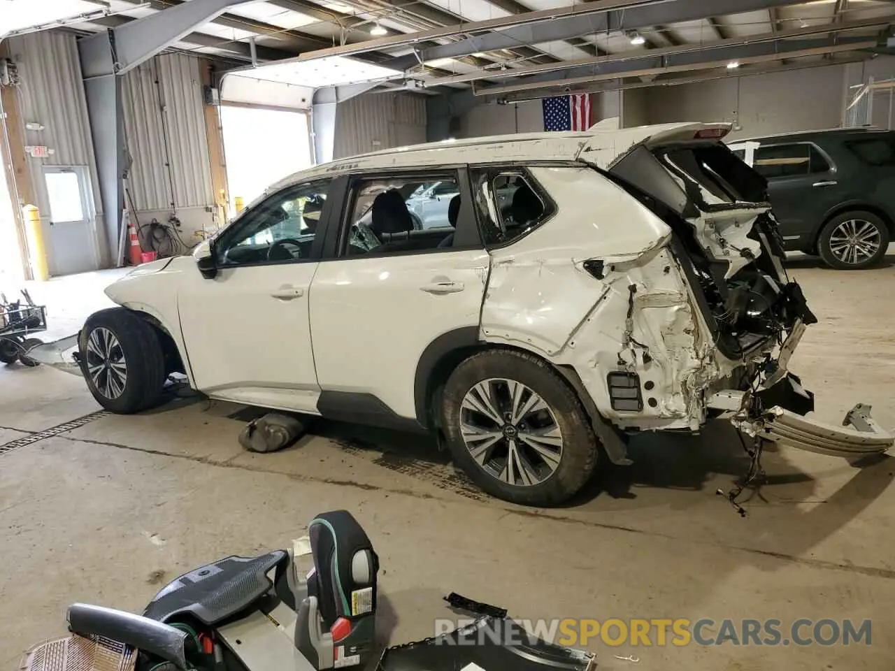 2 fotografías del automóvil dañado 5N1BT3BB9NC727624 NISSAN ROGUE 2022