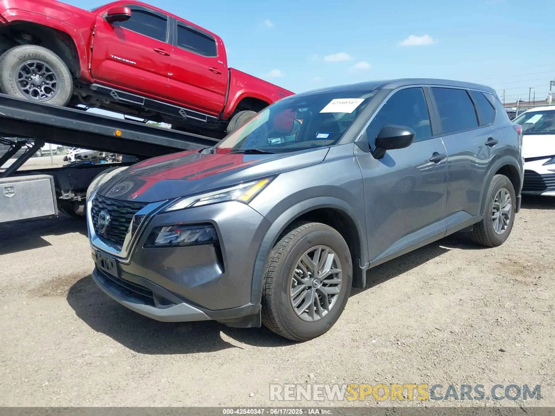 2 fotografías del automóvil dañado 5N1BT3AA7PC762920 NISSAN ROGUE 2023
