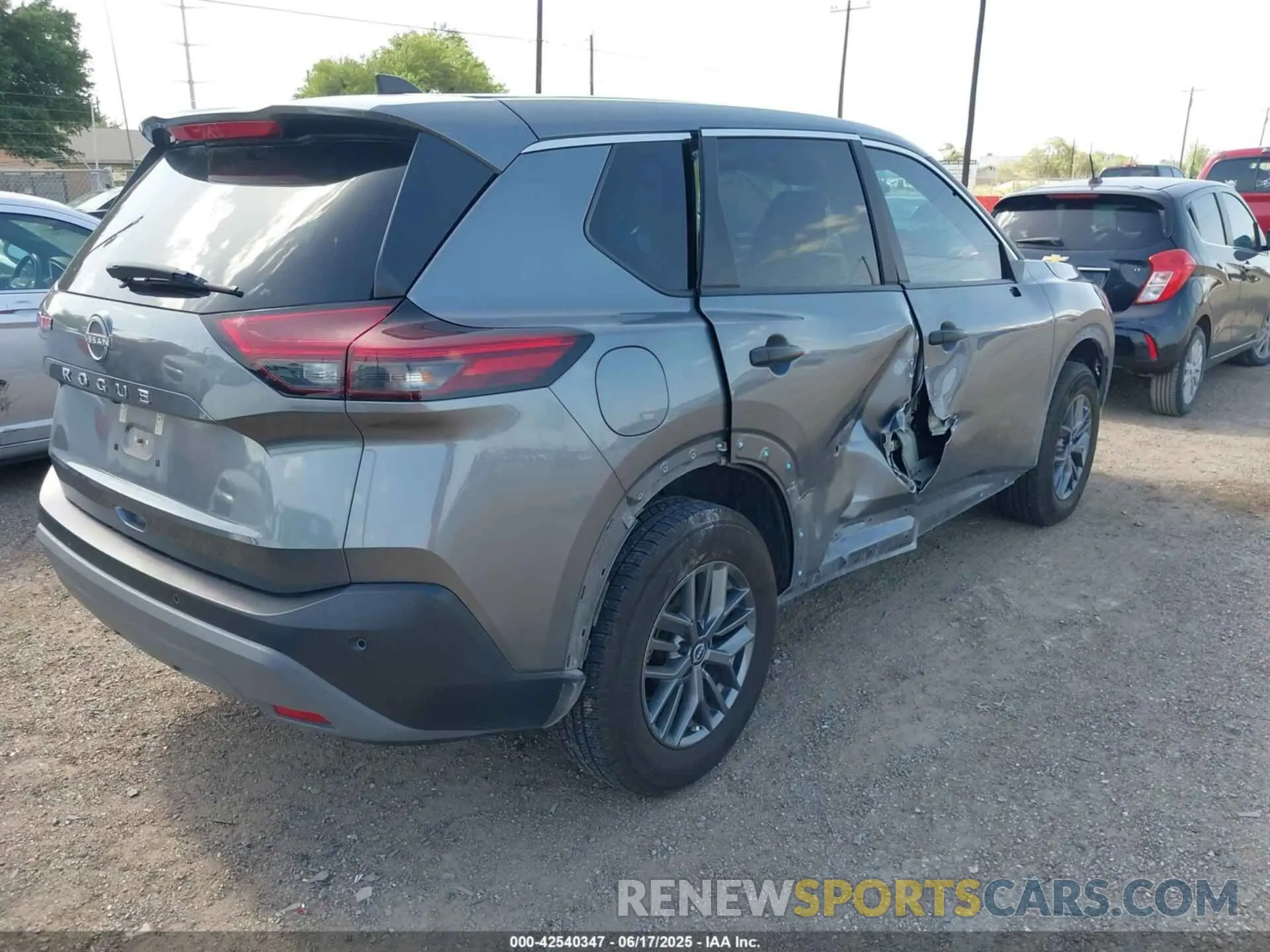 4 fotografías del automóvil dañado 5N1BT3AA7PC762920 NISSAN ROGUE 2023