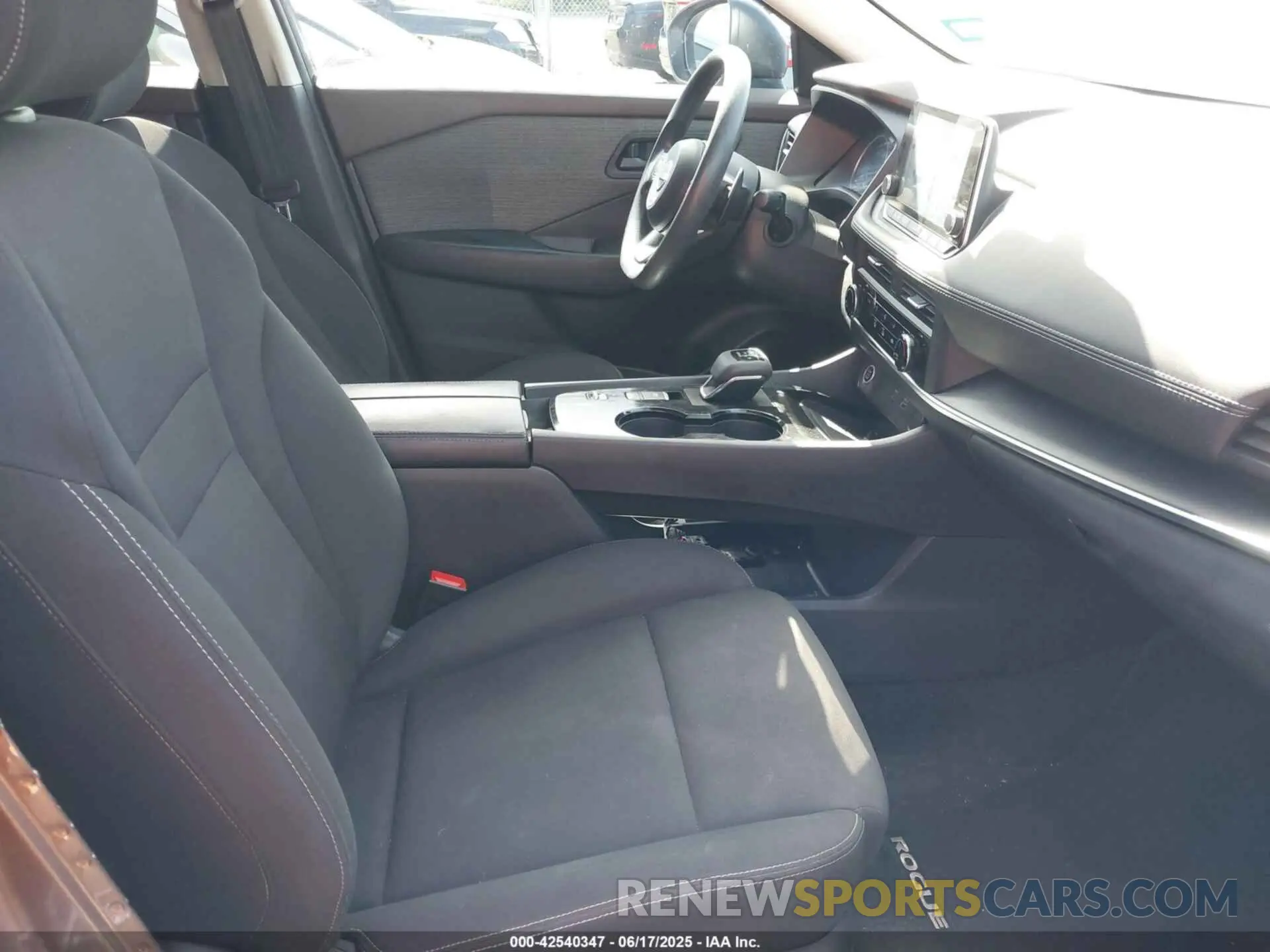 5 fotografías del automóvil dañado 5N1BT3AA7PC762920 NISSAN ROGUE 2023