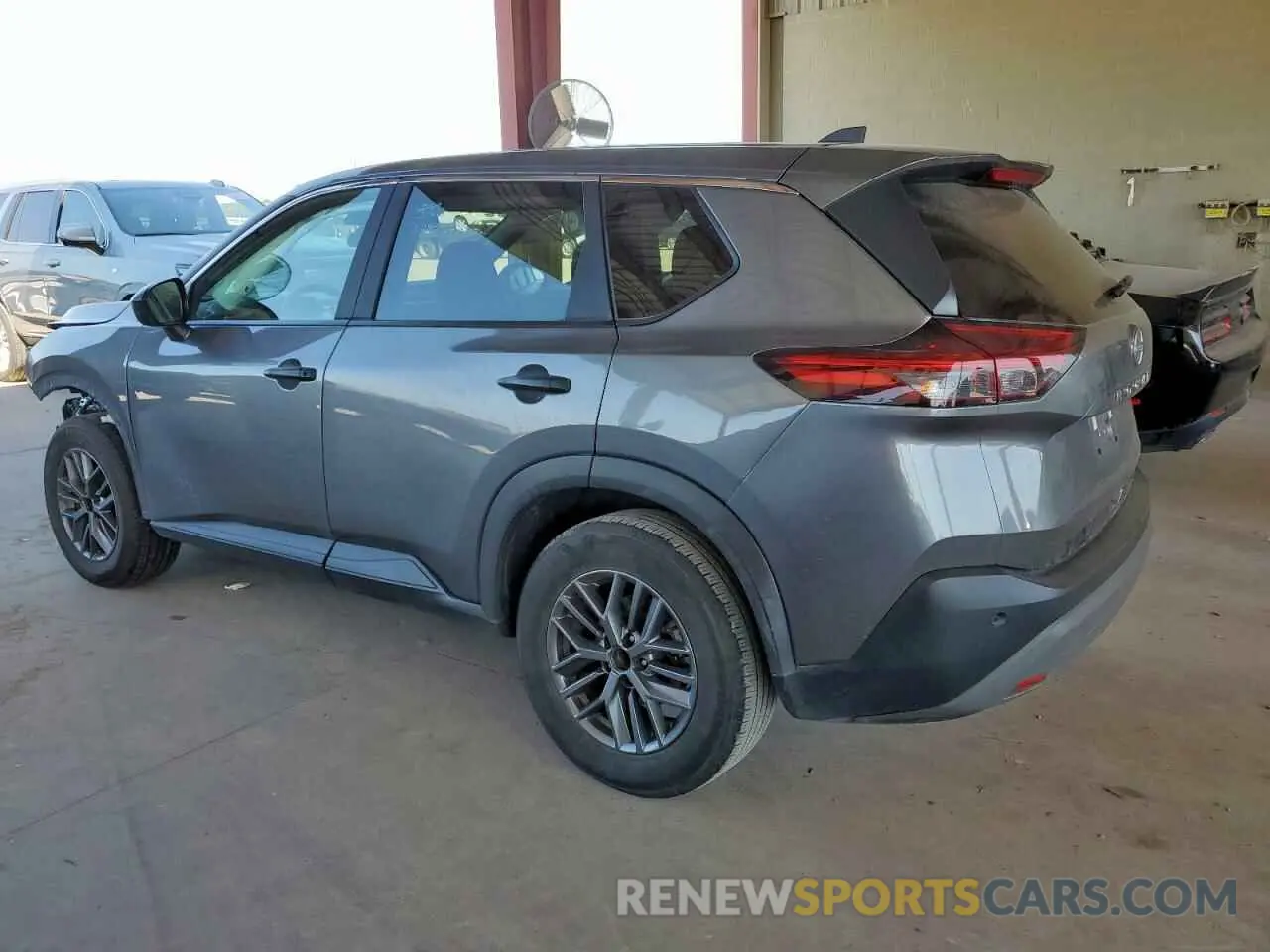 2 fotografías del automóvil dañado 5N1BT3AA7PC888694 NISSAN ROGUE 2023