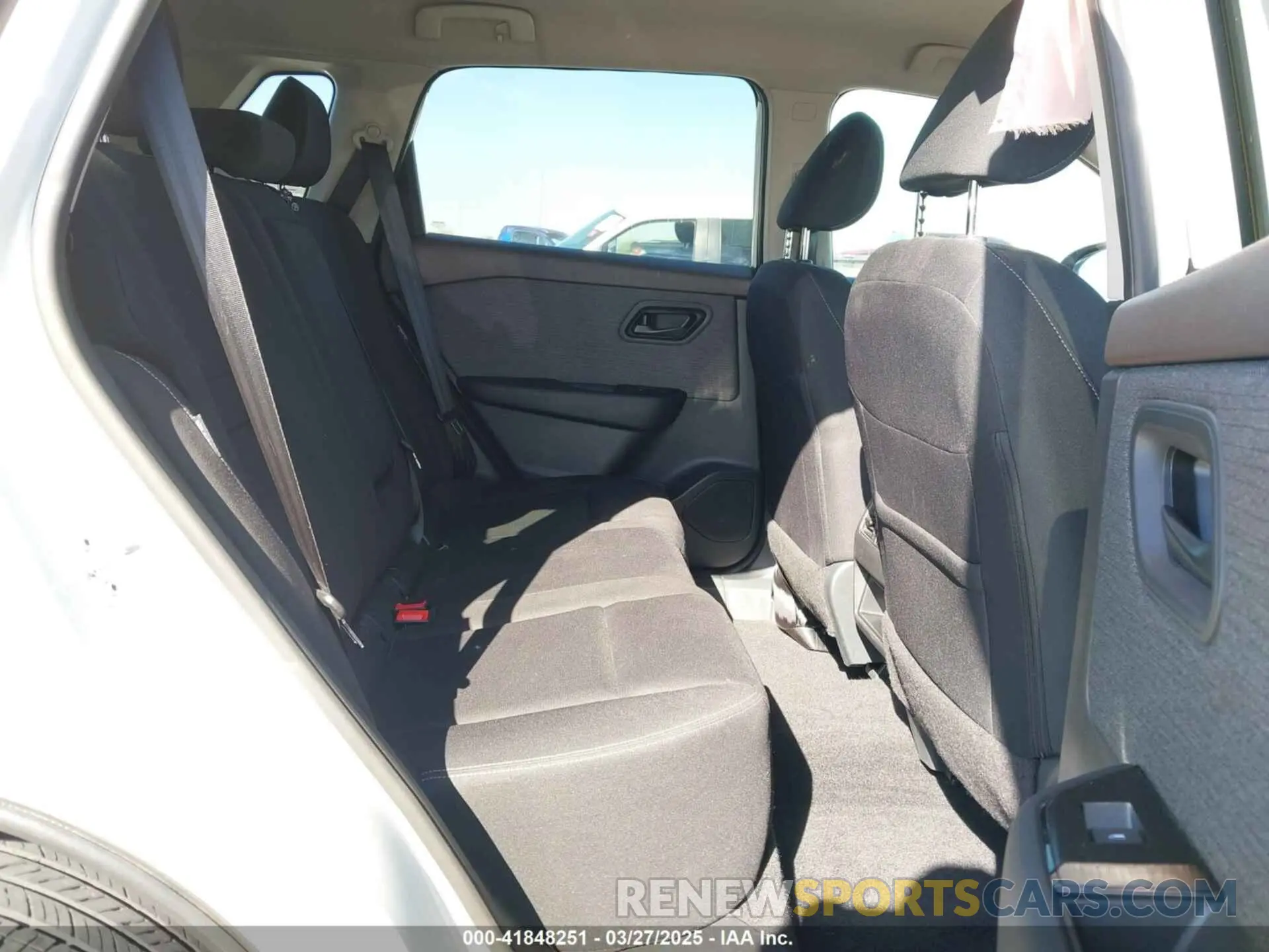 8 fotografías del automóvil dañado 5N1BT3AA8PC837043 NISSAN ROGUE 2023