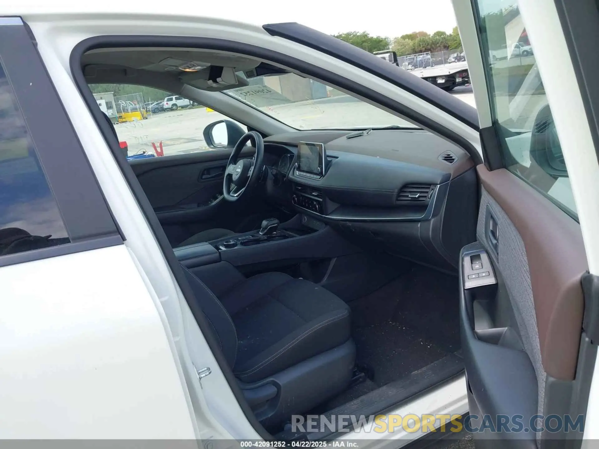 5 fotografías del automóvil dañado 5N1BT3ABXPC802044 NISSAN ROGUE 2023