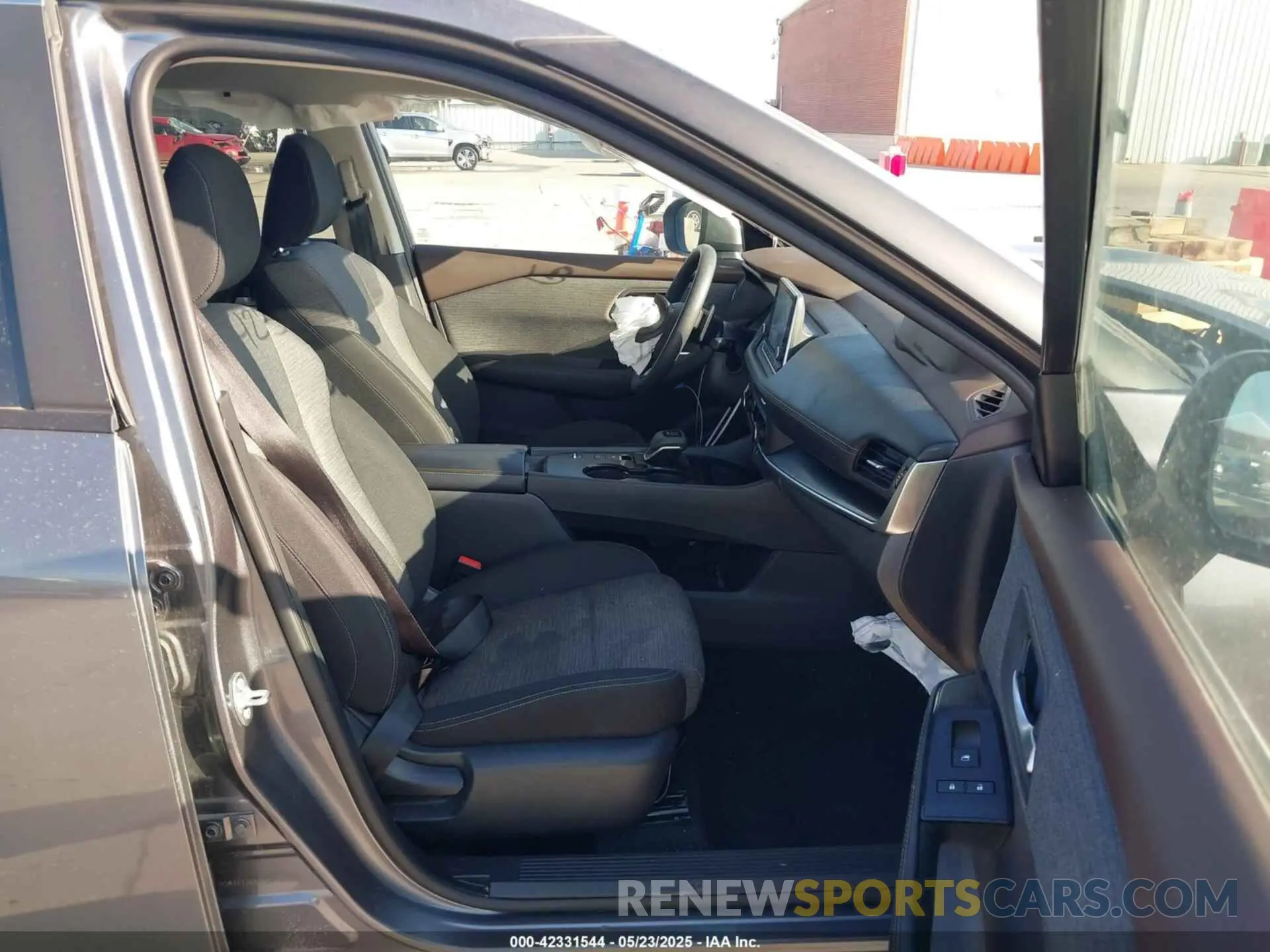 5 fotografías del automóvil dañado 5N1BT3BA0PC845555 NISSAN ROGUE 2023