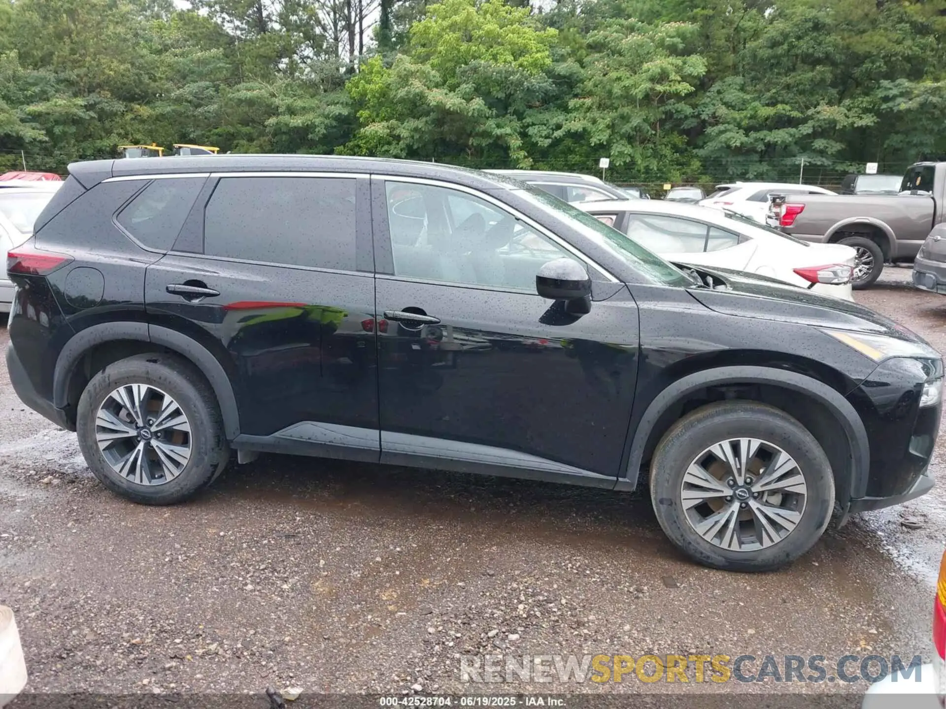 13 fotografías del automóvil dañado 5N1BT3BA0PC902403 NISSAN ROGUE 2023