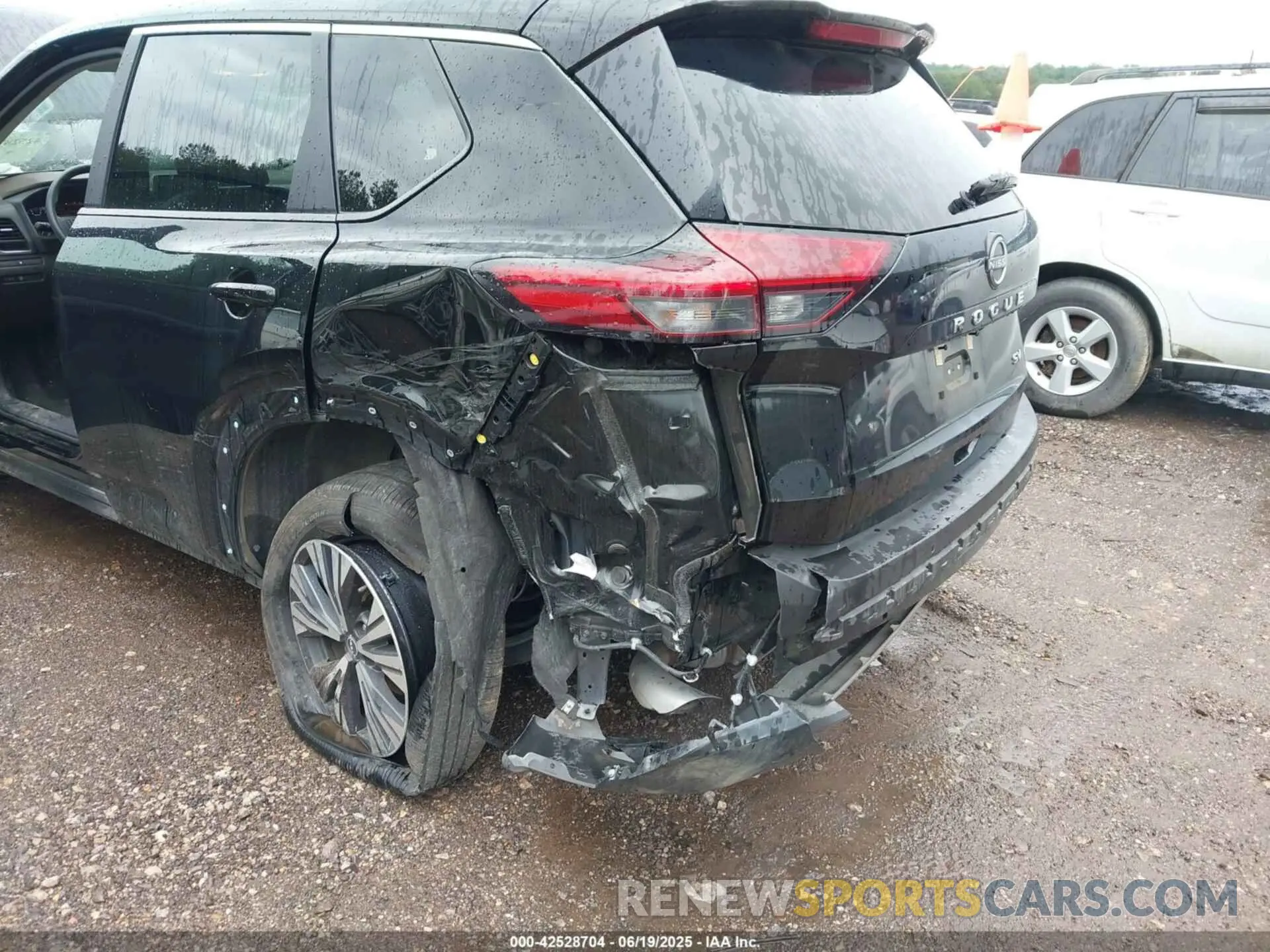 6 fotografías del automóvil dañado 5N1BT3BA0PC902403 NISSAN ROGUE 2023