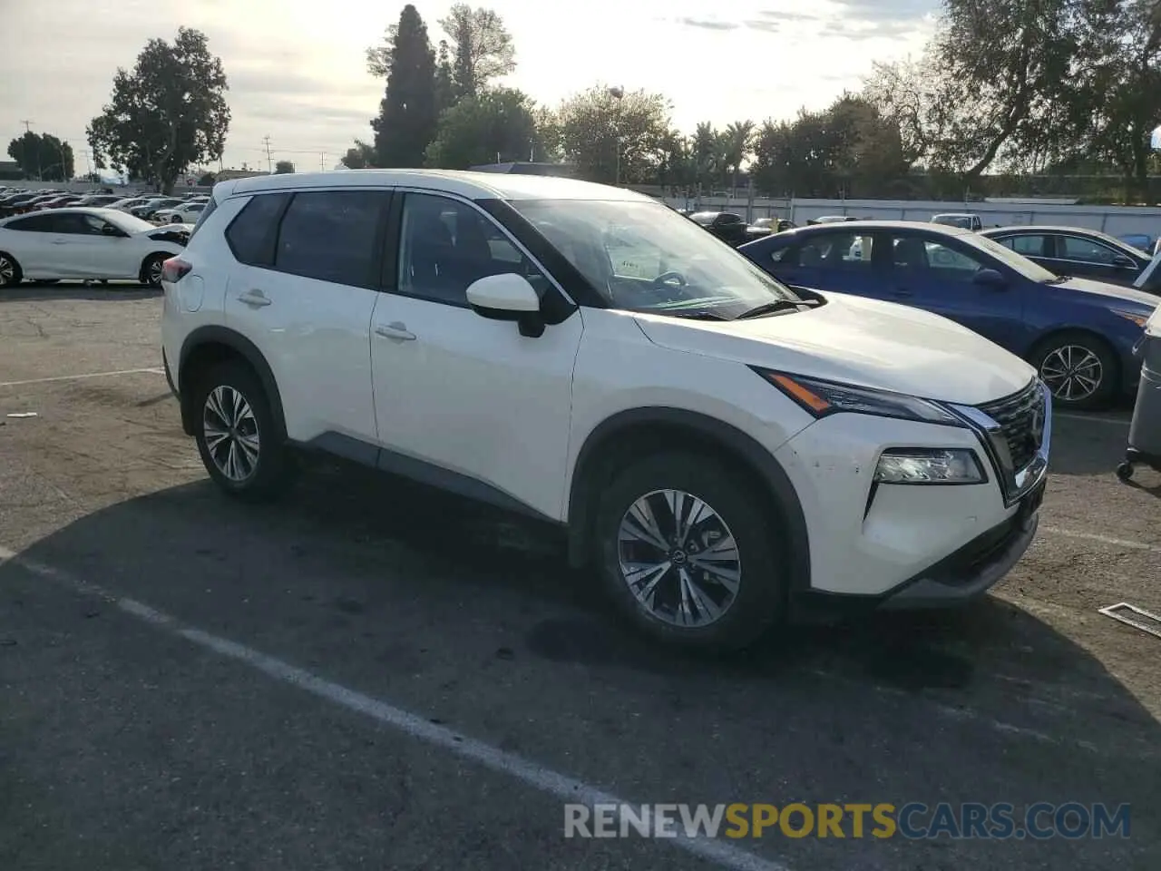 4 fotografías del automóvil dañado 5N1BT3BA1PC780330 NISSAN ROGUE 2023