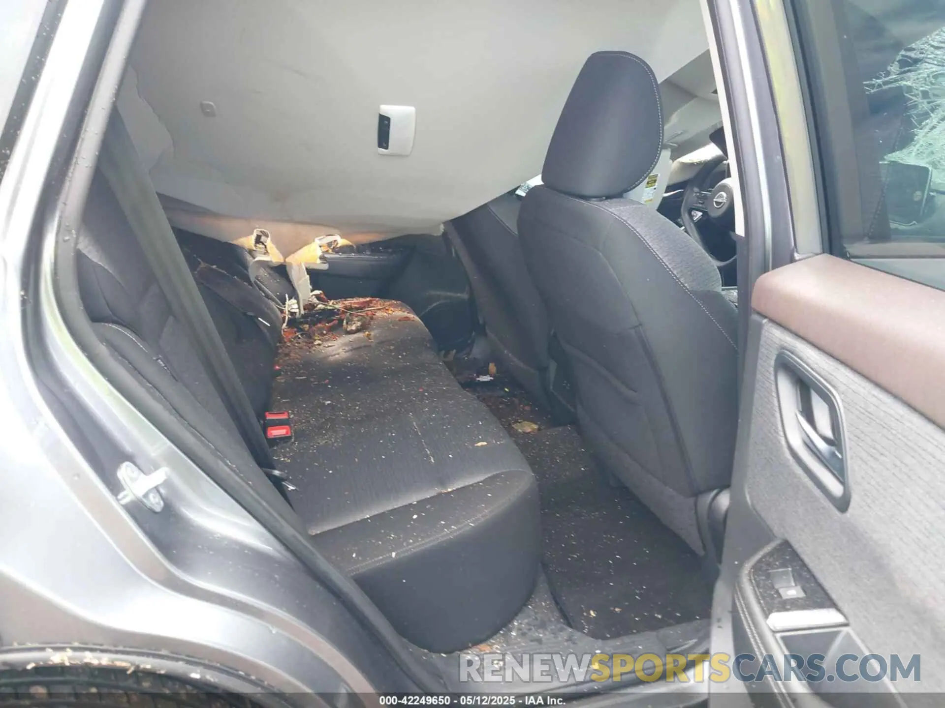 8 fotografías del automóvil dañado 5N1BT3BA2PC843452 NISSAN ROGUE 2023