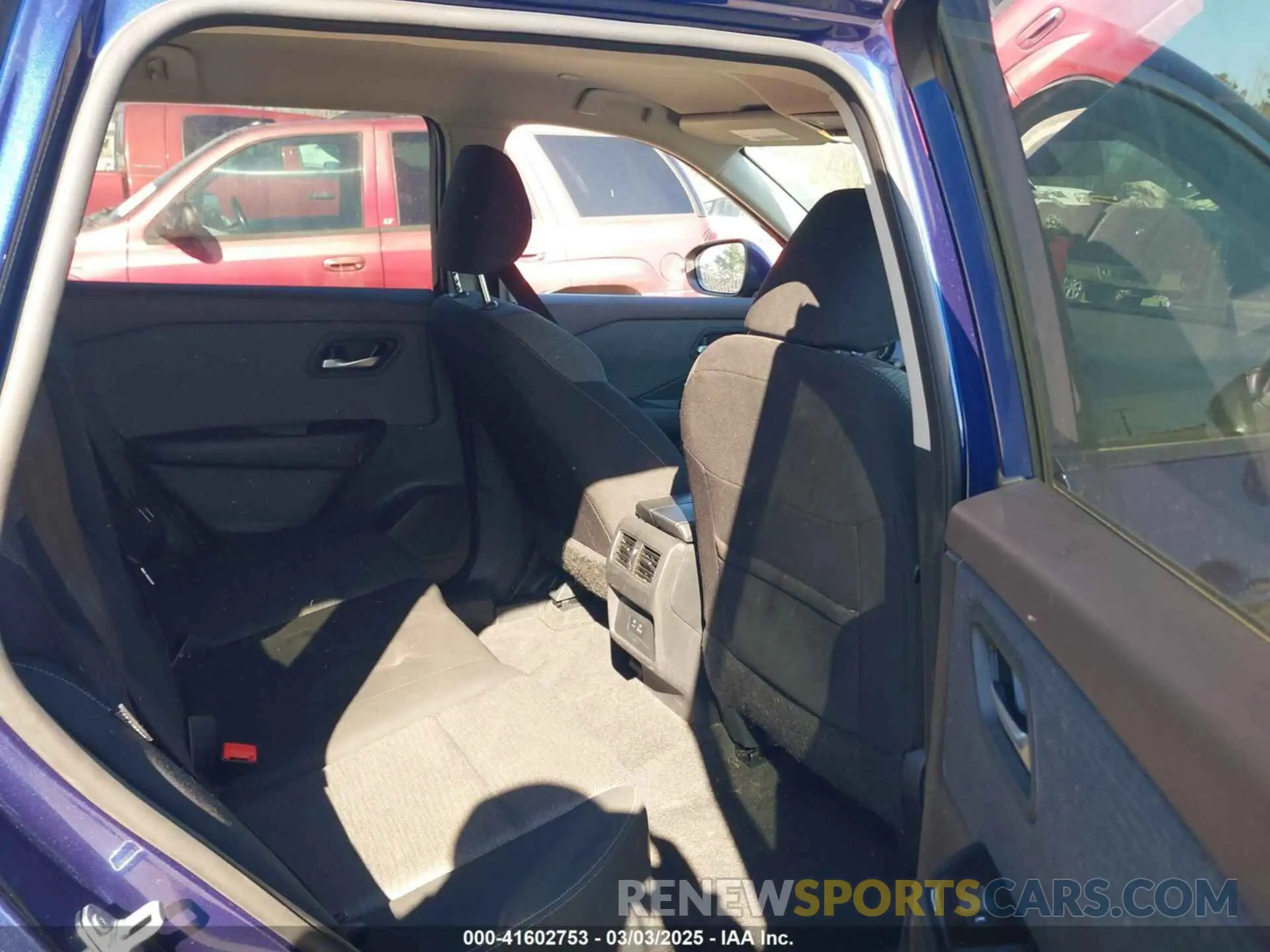 8 fotografías del automóvil dañado 5N1BT3BA2PC860915 NISSAN ROGUE 2023