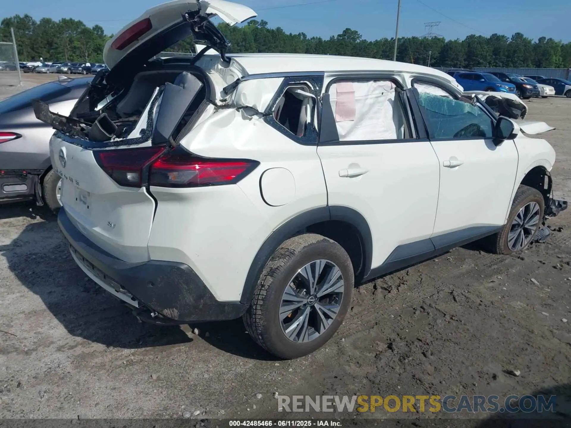 4 fotografías del automóvil dañado 5N1BT3BA4PC795713 NISSAN ROGUE 2023