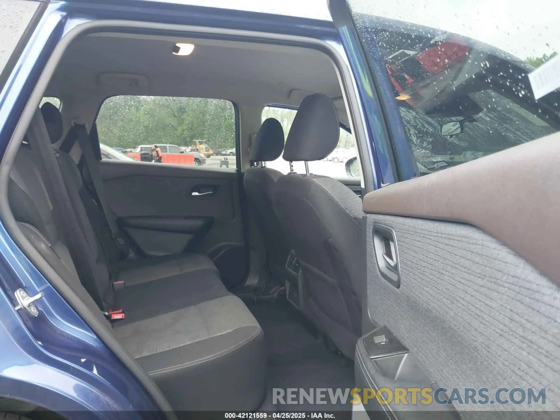 8 fotografías del automóvil dañado 5N1BT3BA6PC808770 NISSAN ROGUE 2023