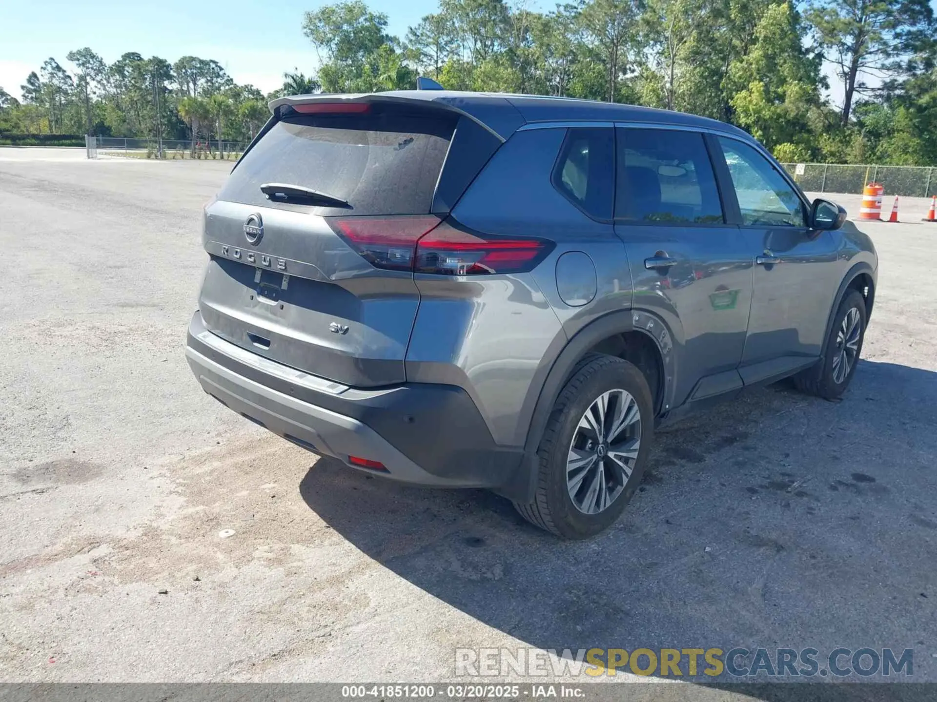 4 fotografías del automóvil dañado 5N1BT3BA6PC862599 NISSAN ROGUE 2023