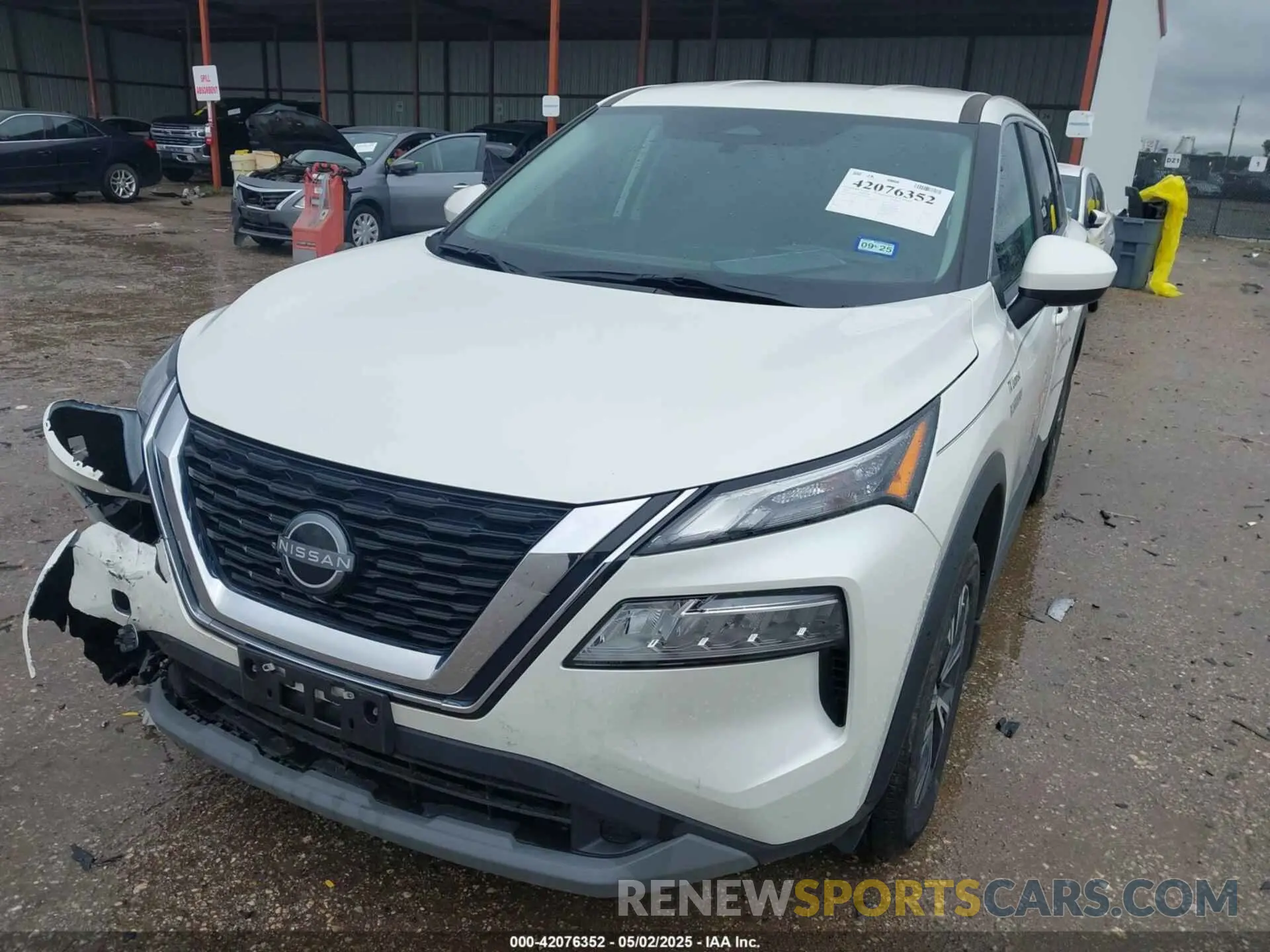 2 fotografías del automóvil dañado 5N1BT3BA6PC872789 NISSAN ROGUE 2023