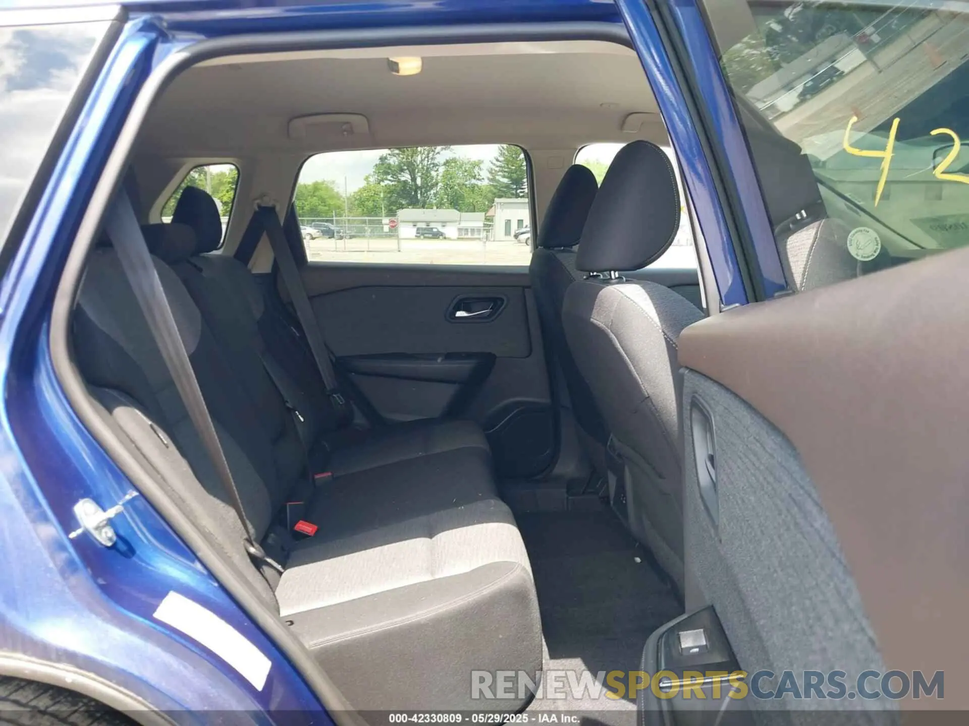 8 fotografías del automóvil dañado 5N1BT3BA7PC900311 NISSAN ROGUE 2023