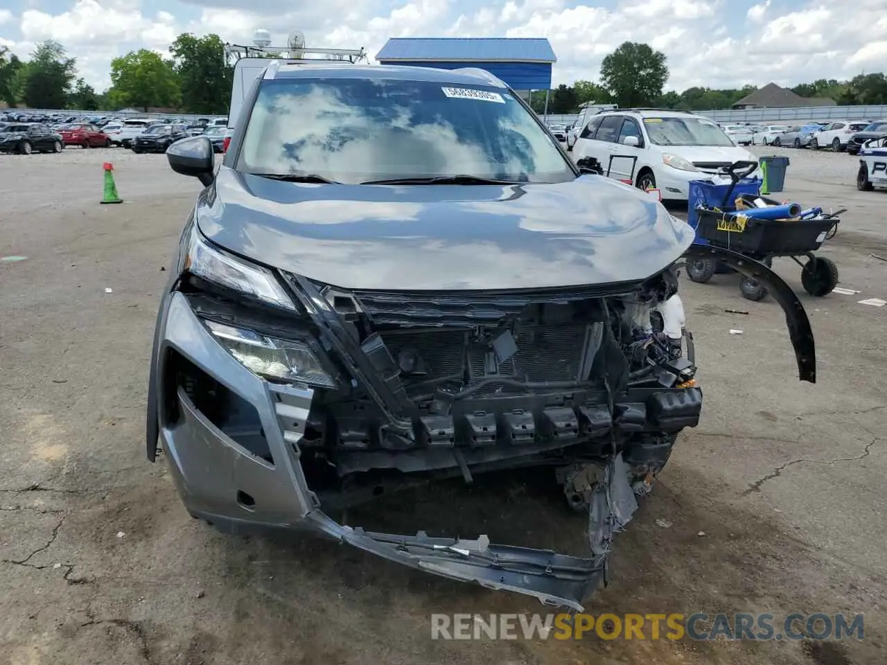 5 fotografías del automóvil dañado 5N1BT3BA8PC777425 NISSAN ROGUE 2023