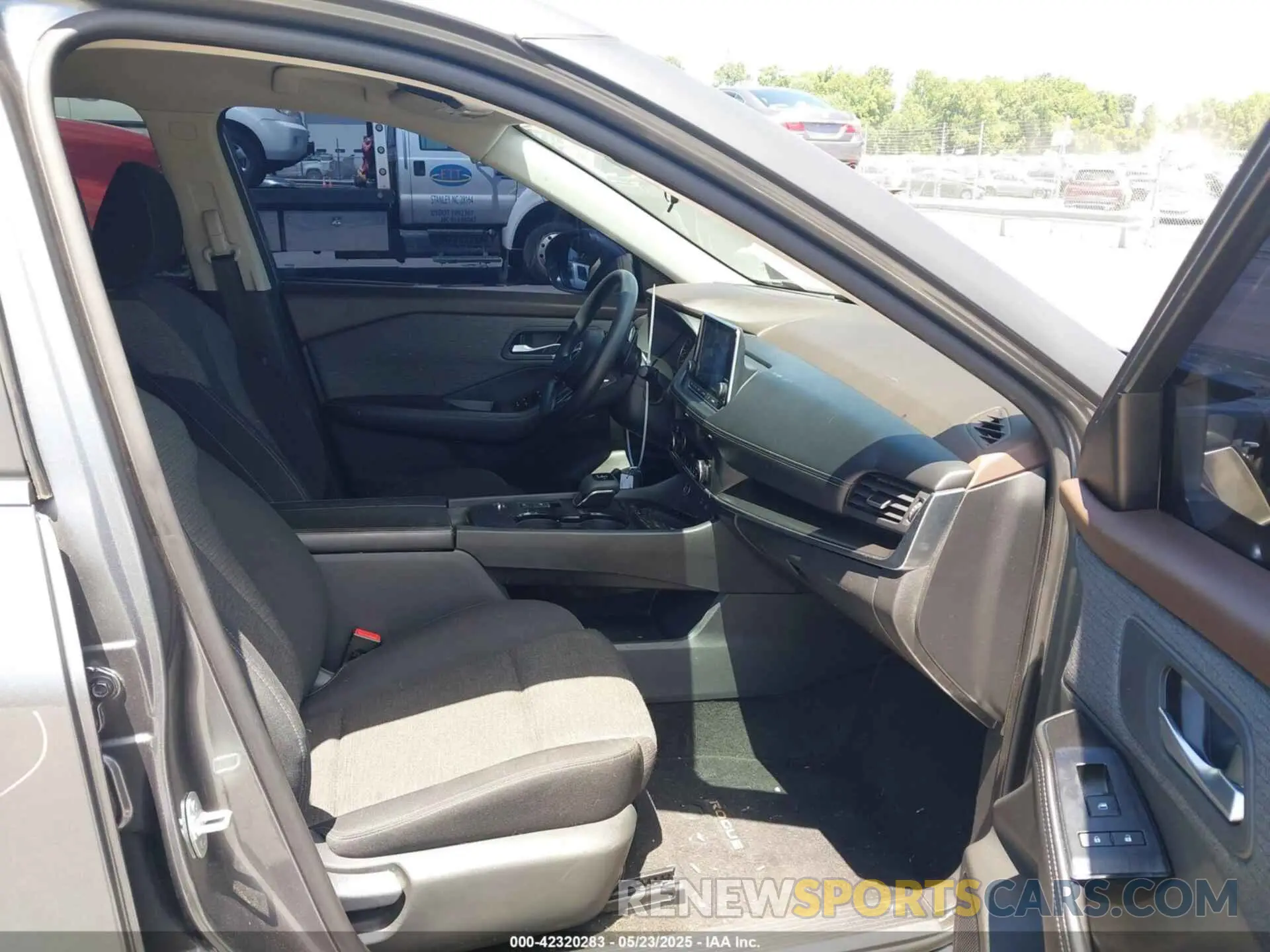 5 fotografías del automóvil dañado 5N1BT3BA8PC800864 NISSAN ROGUE 2023