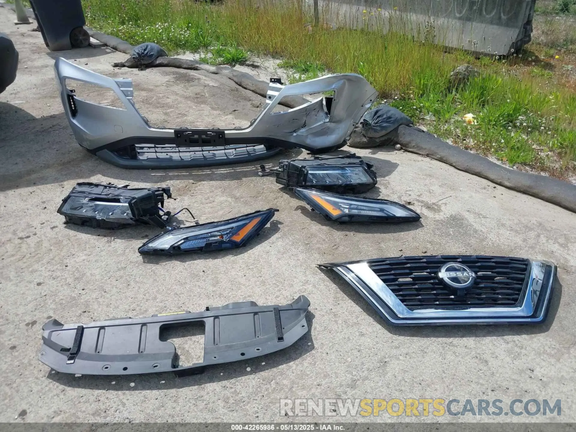 12 fotografías del automóvil dañado 5N1BT3BB1PC792941 NISSAN ROGUE 2023