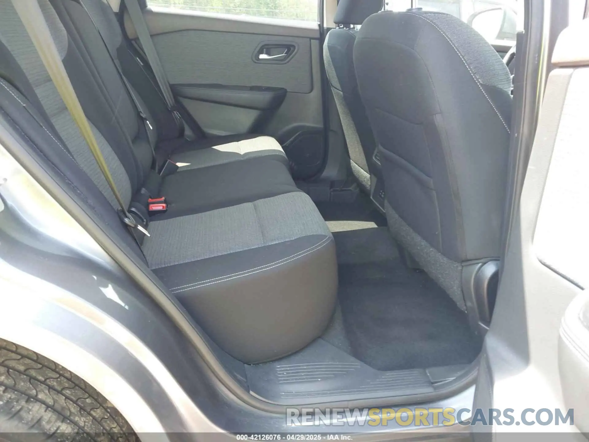 8 fotografías del automóvil dañado 5N1BT3BB1PC795371 NISSAN ROGUE 2023