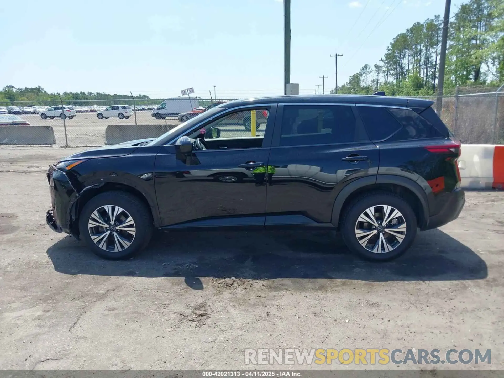 14 fotografías del automóvil dañado 5N1BT3BB1PC890139 NISSAN ROGUE 2023