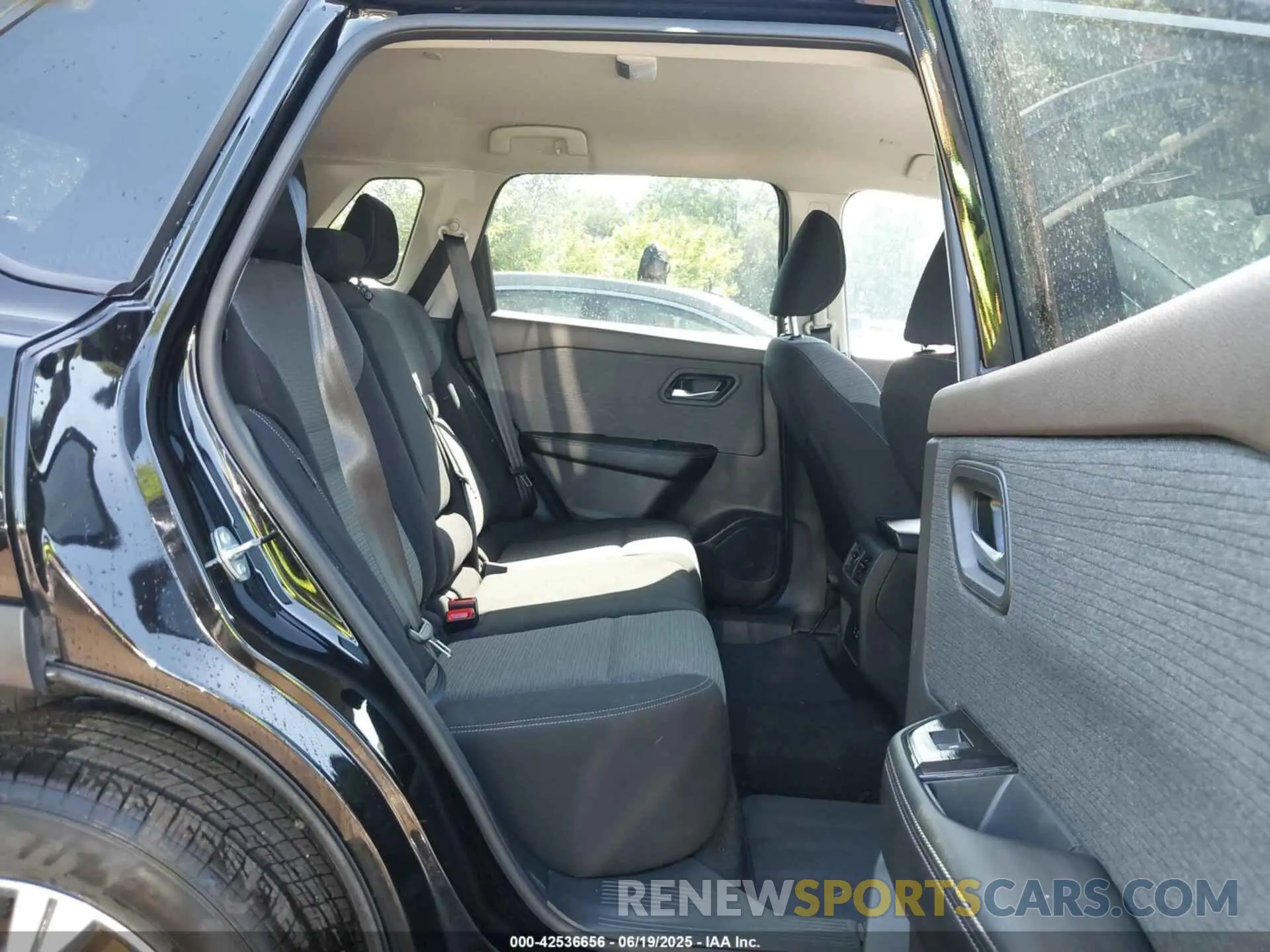 8 fotografías del automóvil dañado 5N1BT3BB3PC894211 NISSAN ROGUE 2023