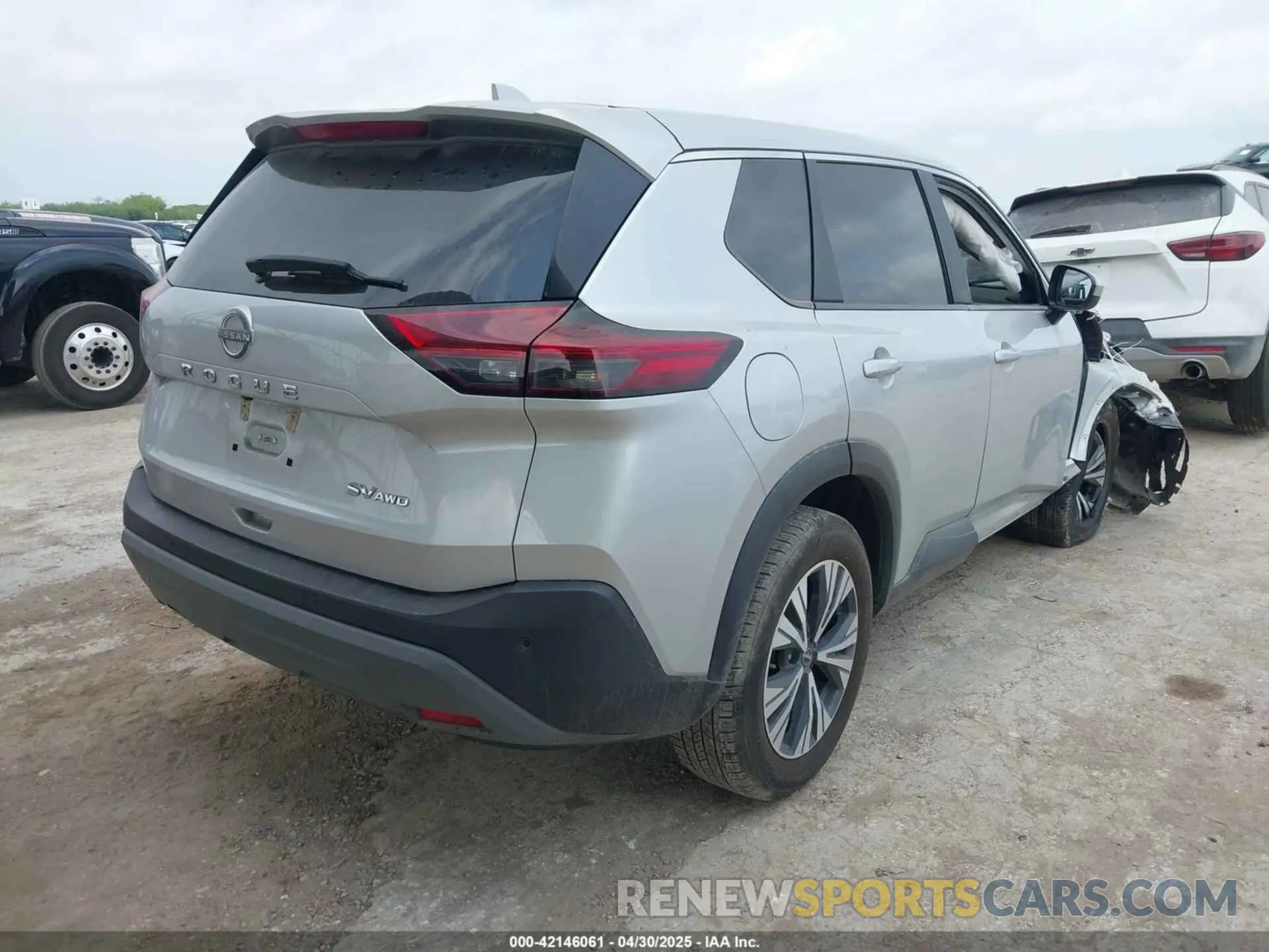 4 fotografías del automóvil dañado 5N1BT3BB5PC797558 NISSAN ROGUE 2023