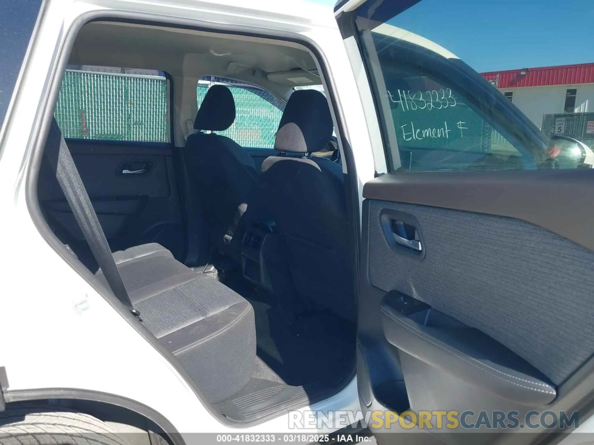 8 fotografías del automóvil dañado 5N1BT3BB7PC750192 NISSAN ROGUE 2023