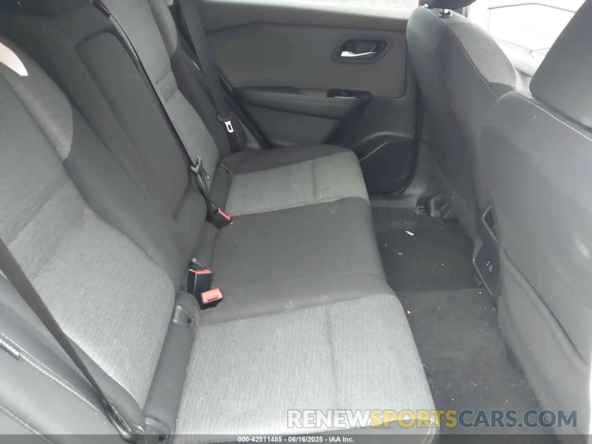 8 fotografías del automóvil dañado 5N1BT3BB8PC948960 NISSAN ROGUE 2023