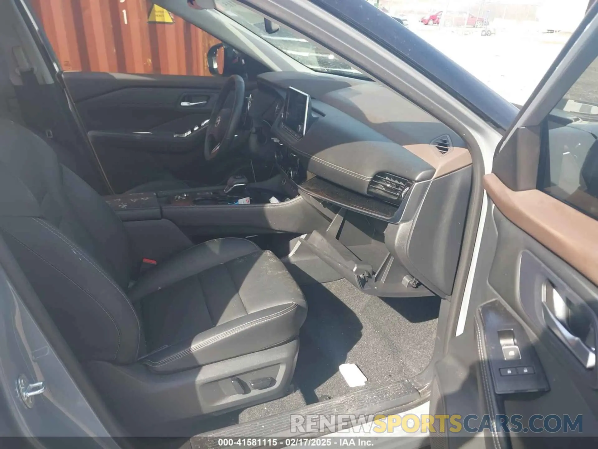 5 fotografías del automóvil dañado 5N1BT3CA4PC940683 NISSAN ROGUE 2023