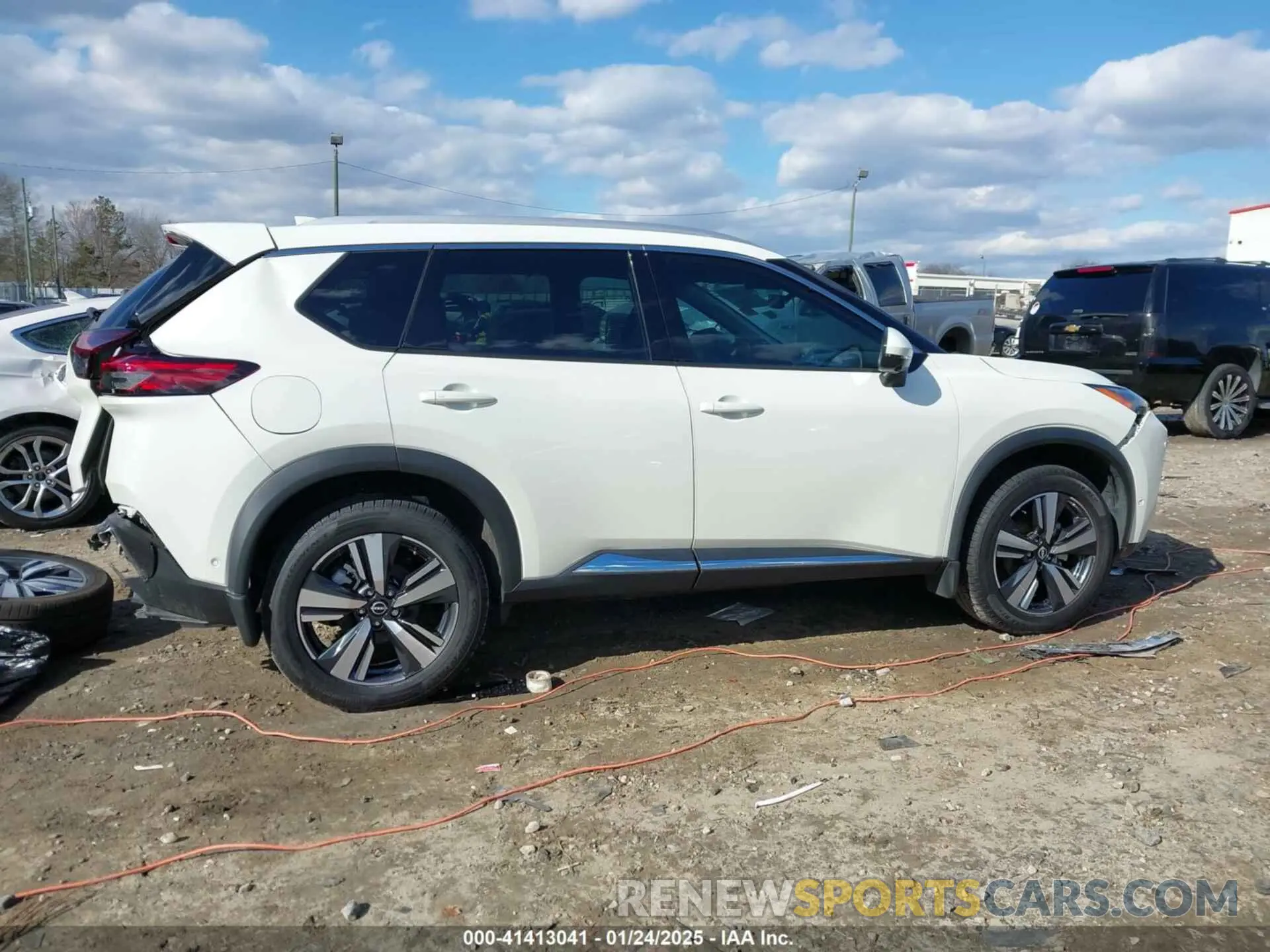 14 fotografías del automóvil dañado 5N1BT3CA5PC751573 NISSAN ROGUE 2023