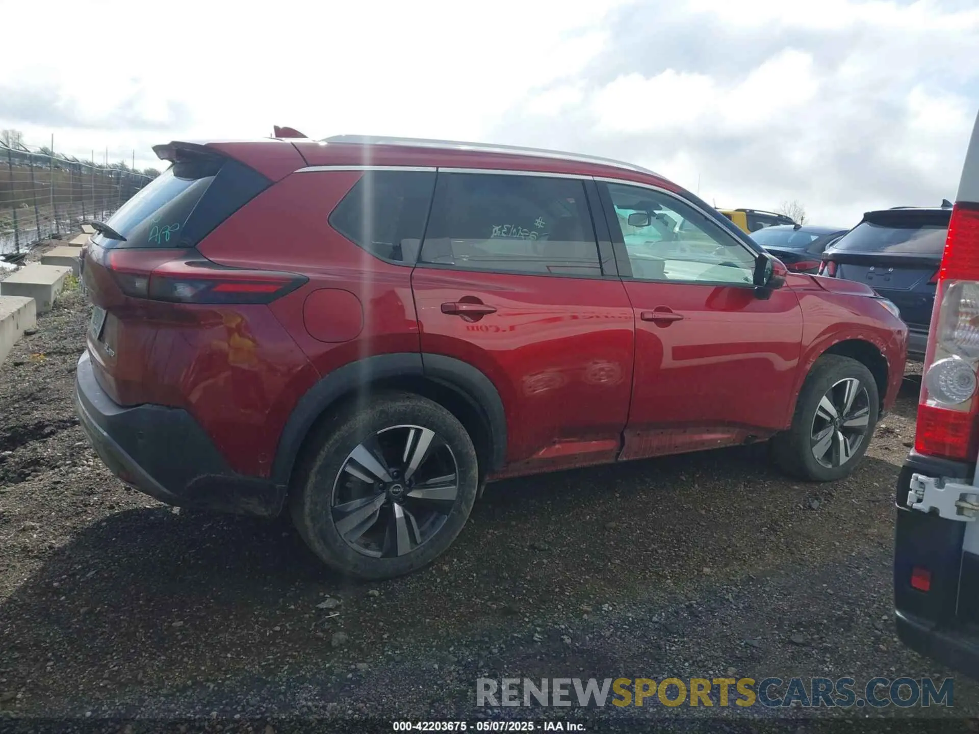 13 fotografías del automóvil dañado 5N1BT3CB6PC800062 NISSAN ROGUE 2023