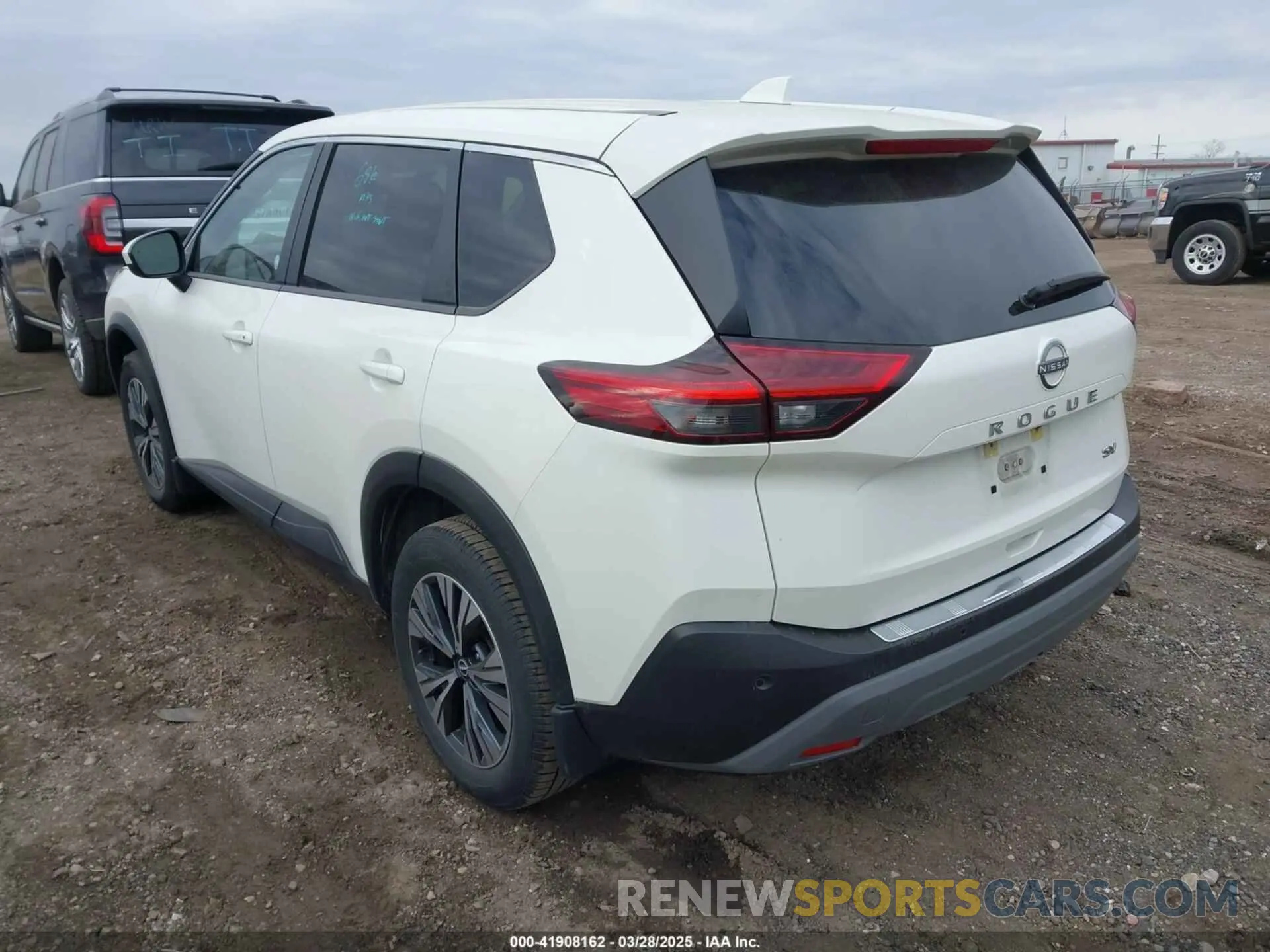 3 fotografías del automóvil dañado JN8BT3BA0PW005363 NISSAN ROGUE 2023