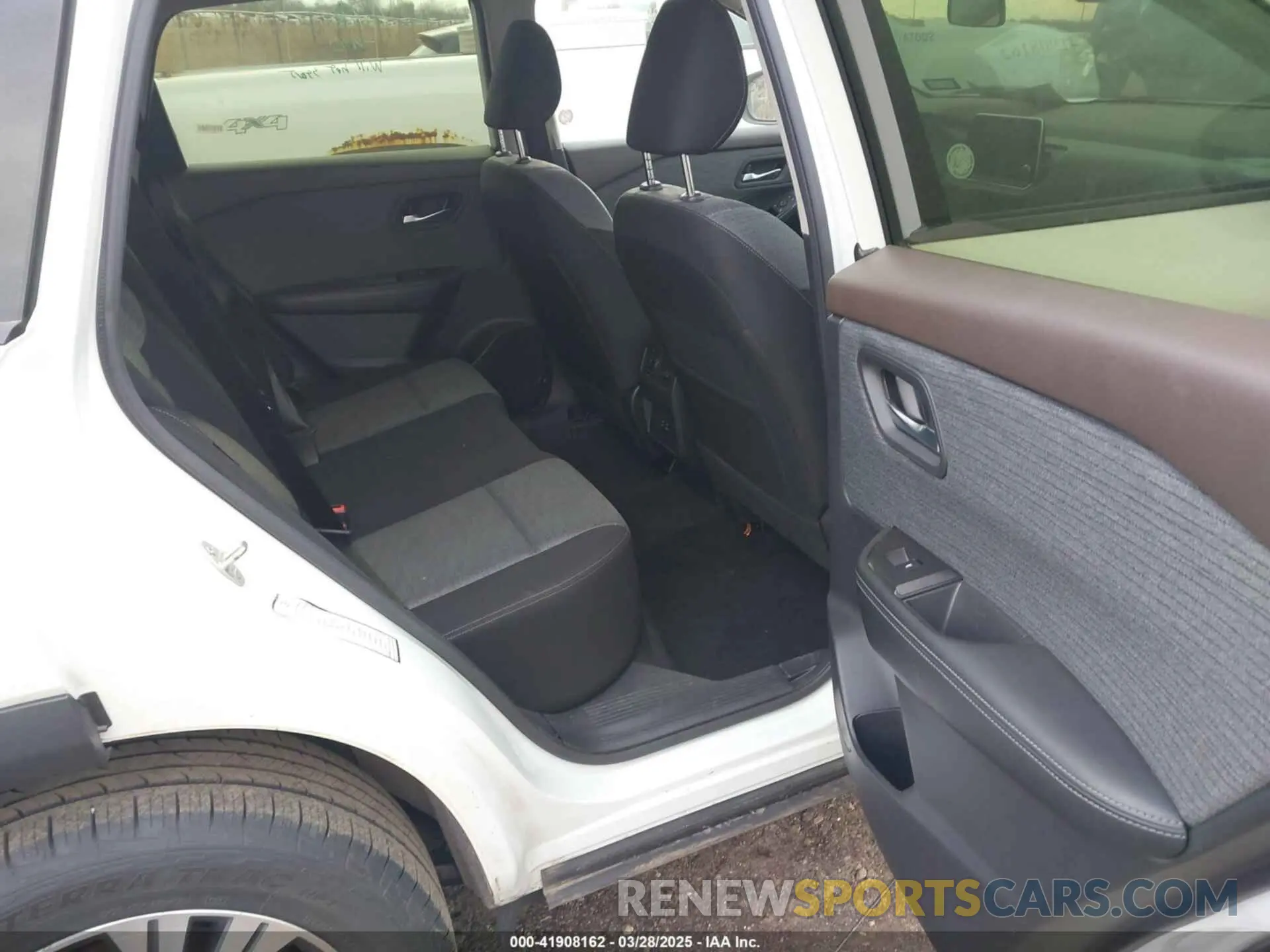8 fotografías del automóvil dañado JN8BT3BA0PW005363 NISSAN ROGUE 2023