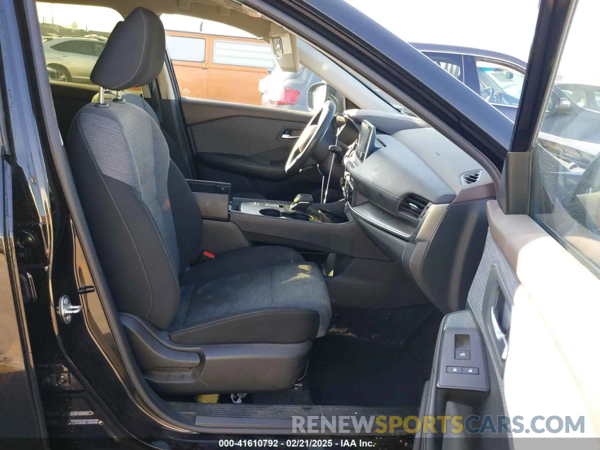 5 fotografías del automóvil dañado JN8BT3BA0PW437998 NISSAN ROGUE 2023