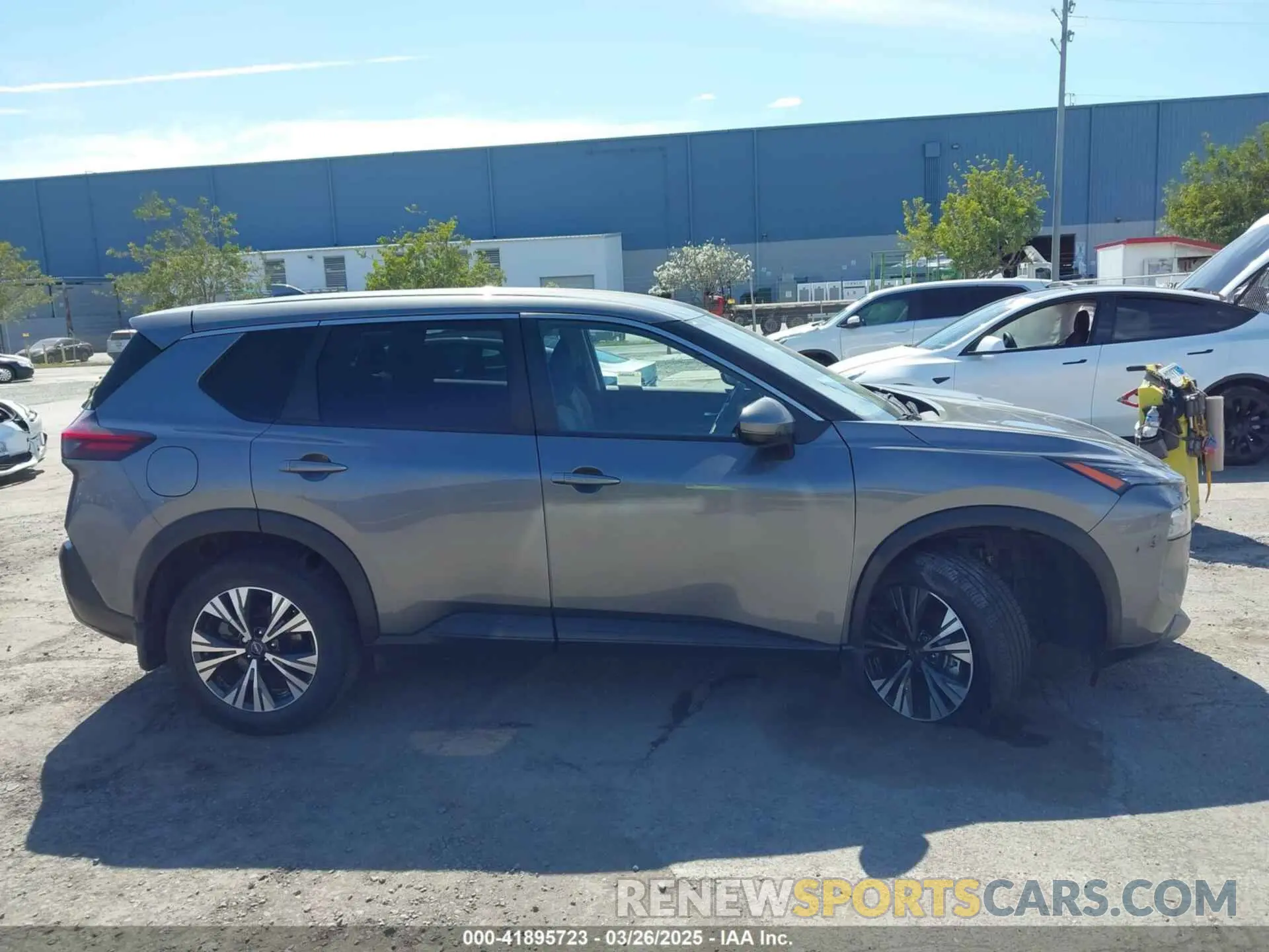 13 fotografías del automóvil dañado JN8BT3BA2PW001170 NISSAN ROGUE 2023