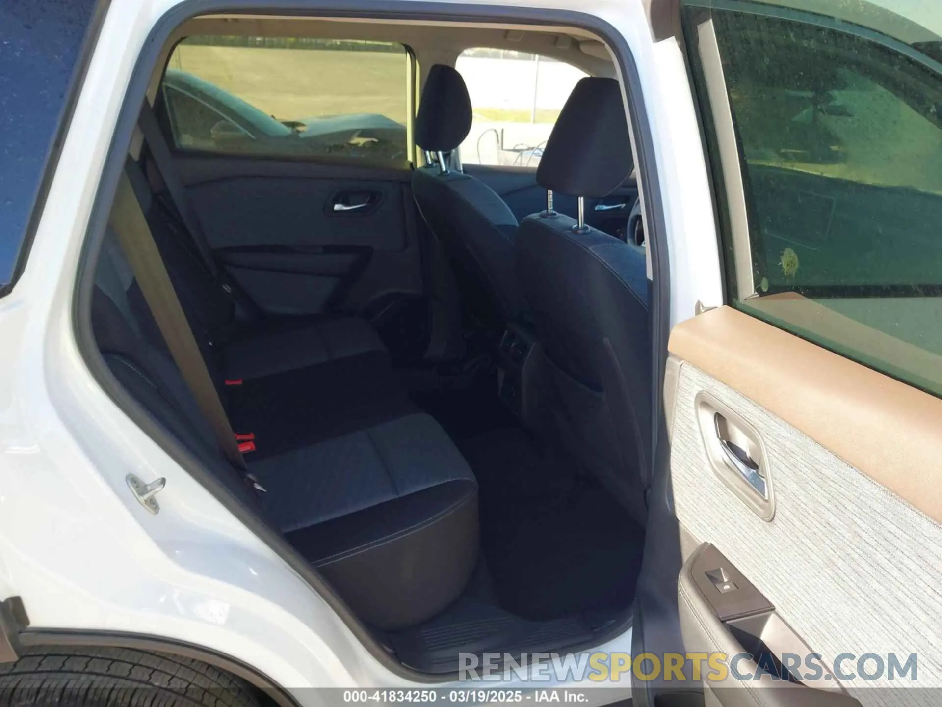8 fotografías del automóvil dañado JN8BT3BA3PW437865 NISSAN ROGUE 2023