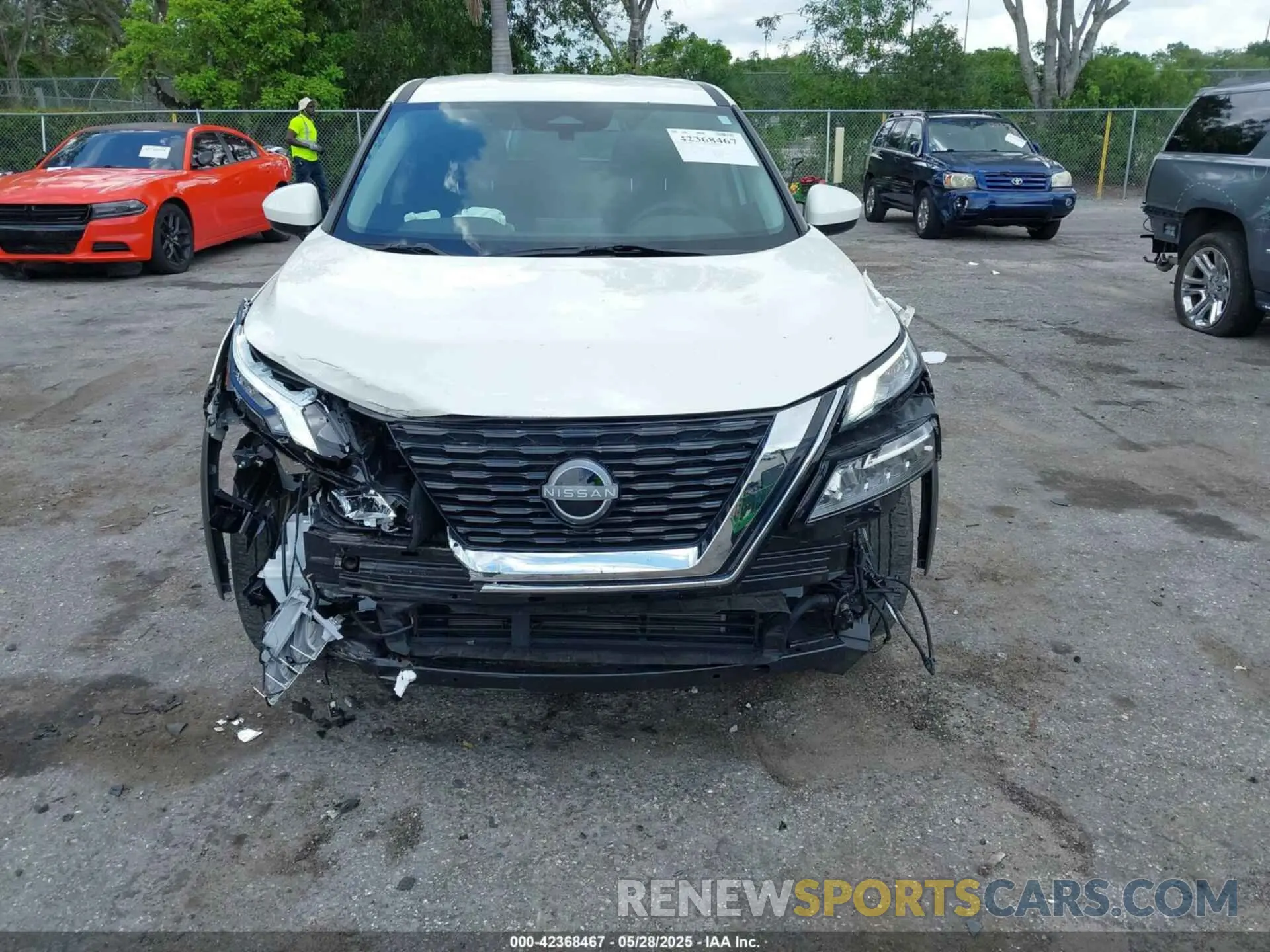 12 fotografías del automóvil dañado JN8BT3BA4PW008136 NISSAN ROGUE 2023