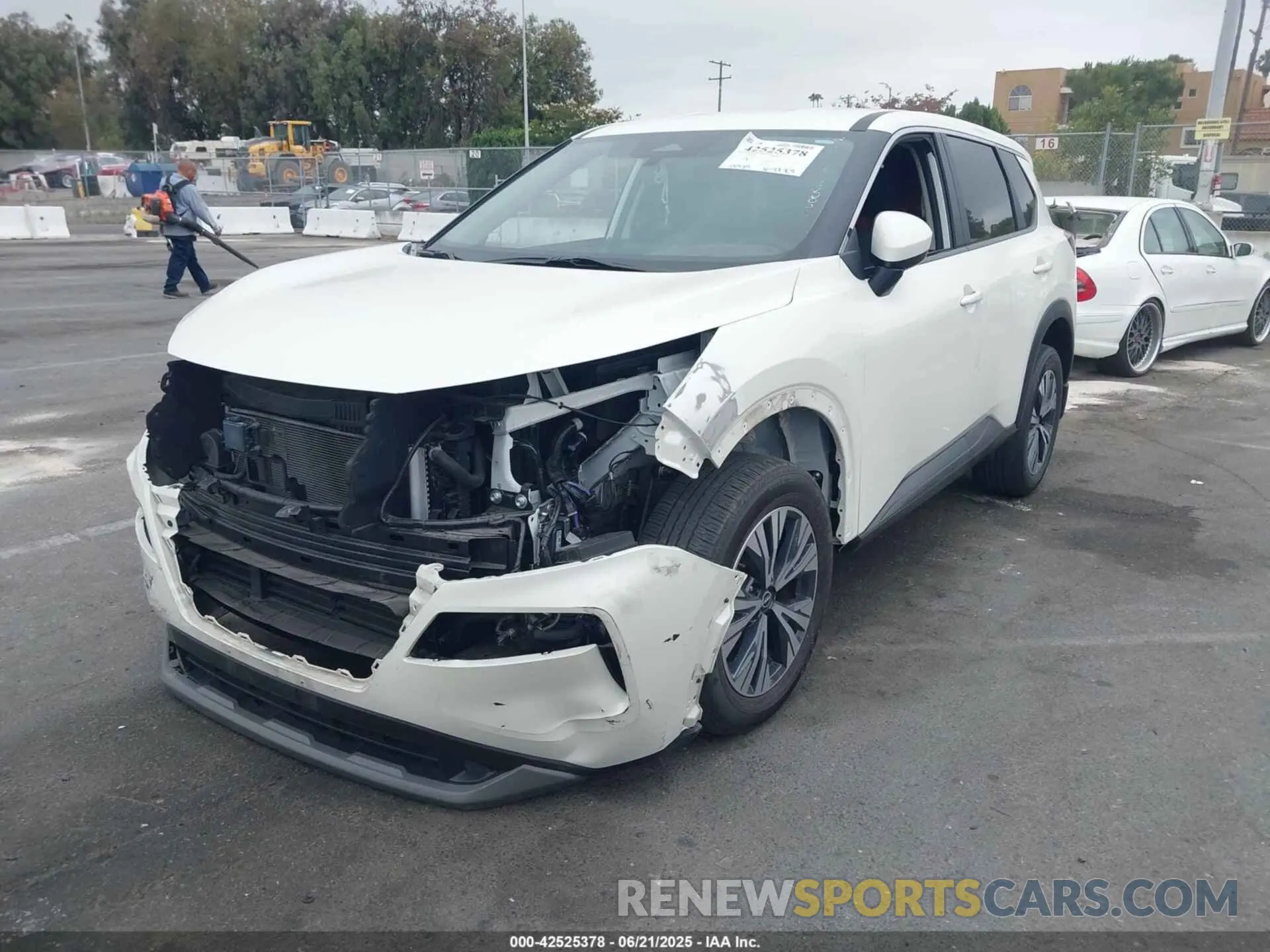 2 fotografías del automóvil dañado JN8BT3BA4PW431296 NISSAN ROGUE 2023