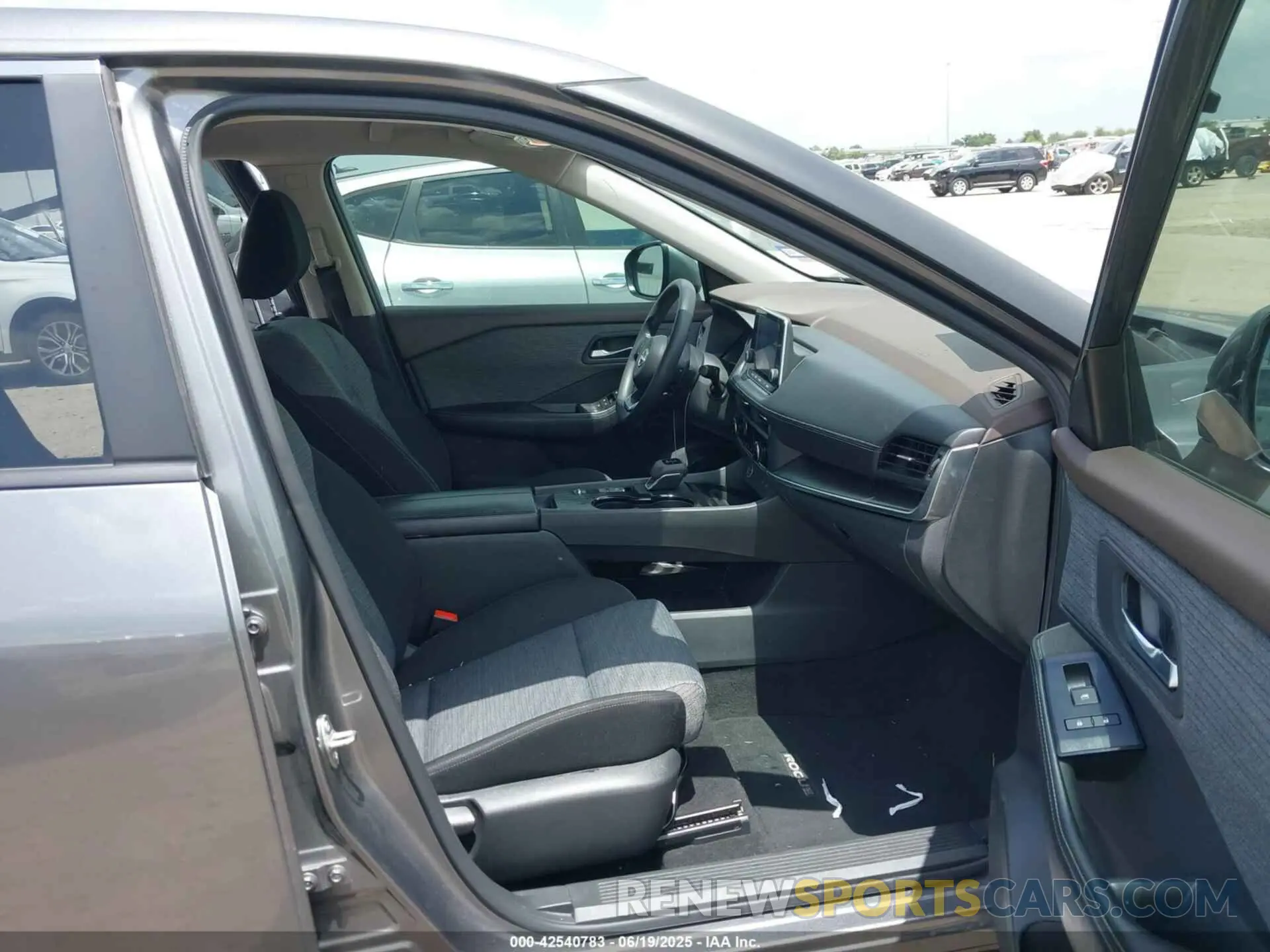 5 fotografías del automóvil dañado JN8BT3BA6PW408425 NISSAN ROGUE 2023