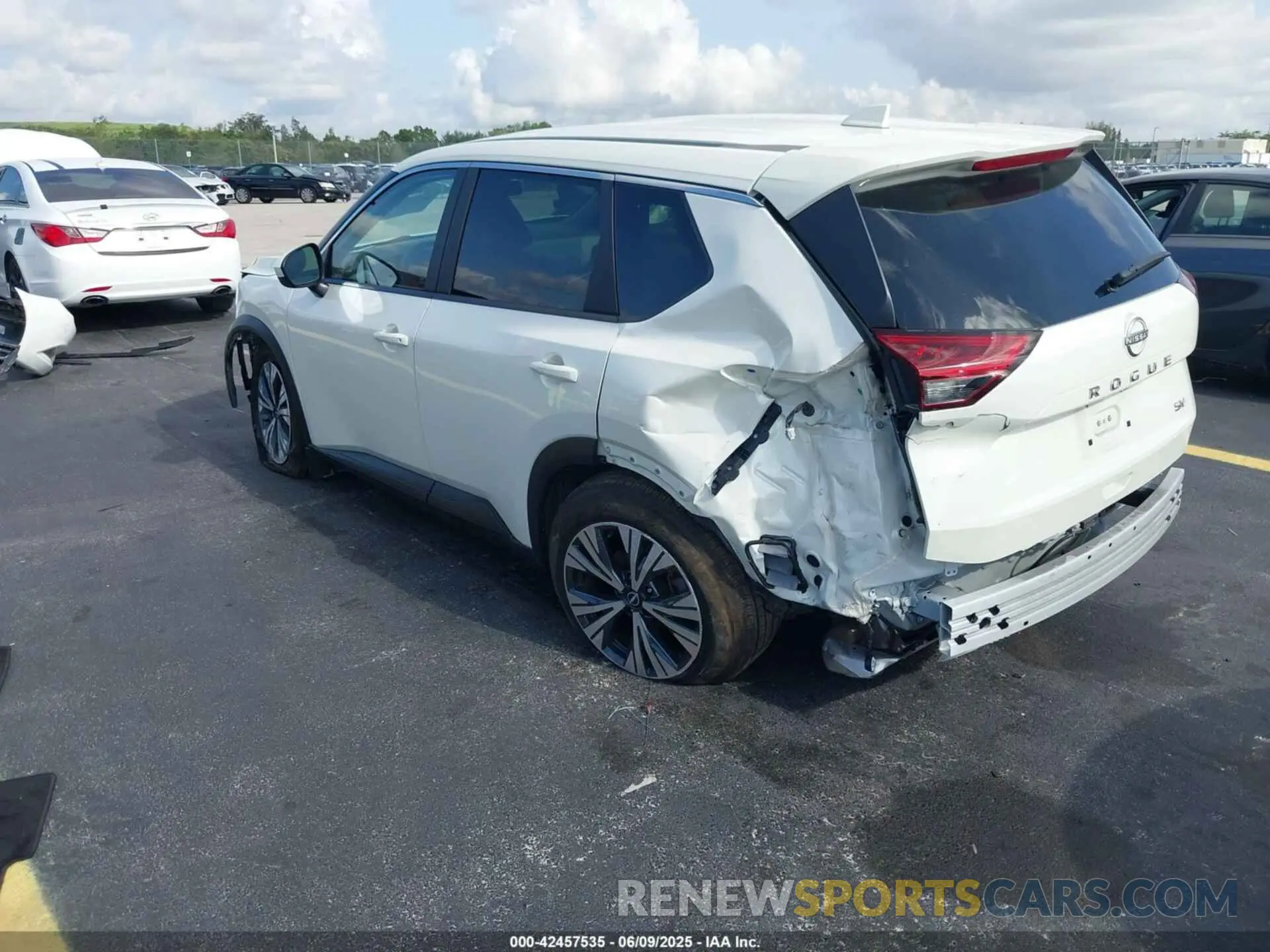 3 fotografías del automóvil dañado JN8BT3BA7PW428389 NISSAN ROGUE 2023