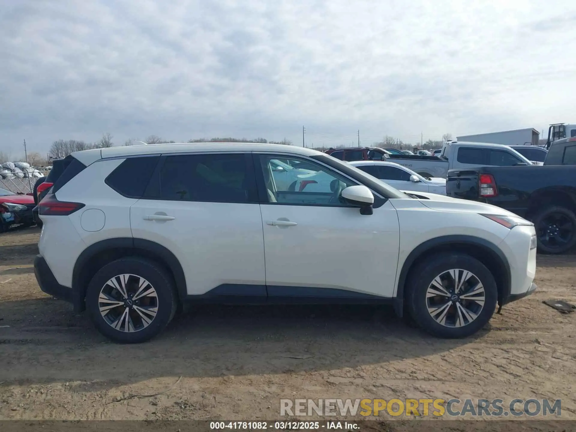 13 fotografías del automóvil dañado JN8BT3BB7PW193792 NISSAN ROGUE 2023