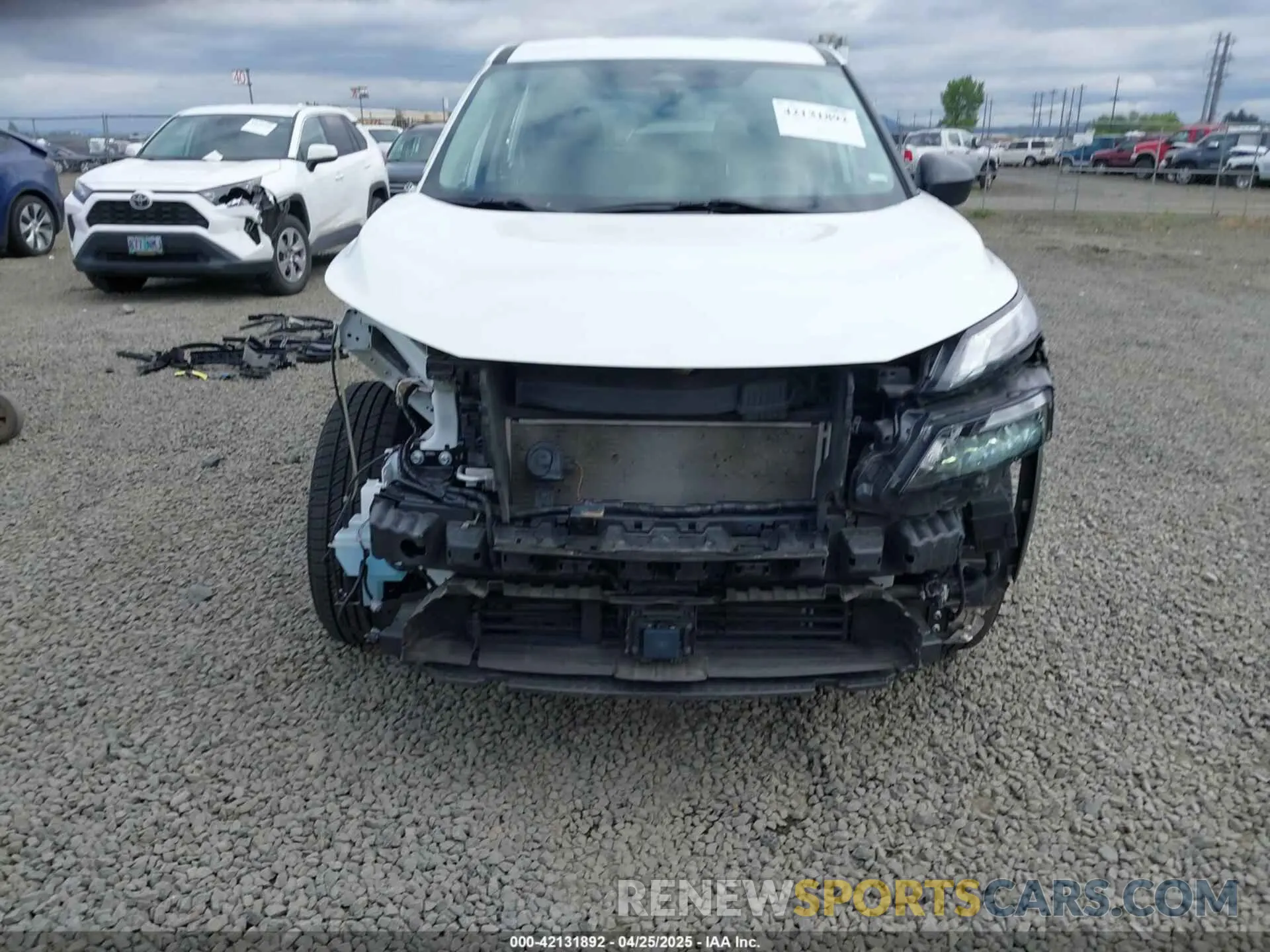 13 fotografías del automóvil dañado 5N1BT3AA2RC671783 NISSAN ROGUE 2024