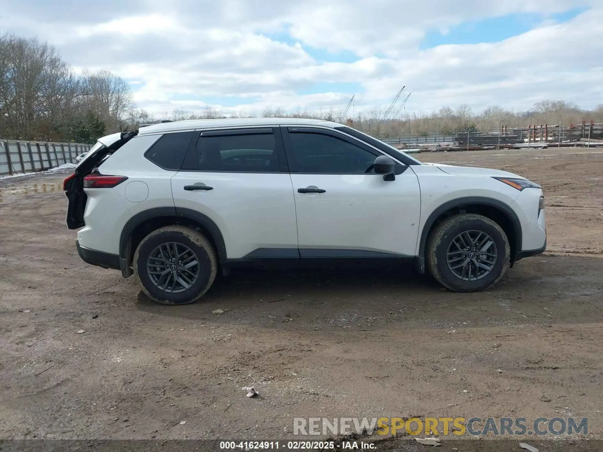 13 fotografías del automóvil dañado 5N1BT3AA3RC759578 NISSAN ROGUE 2024