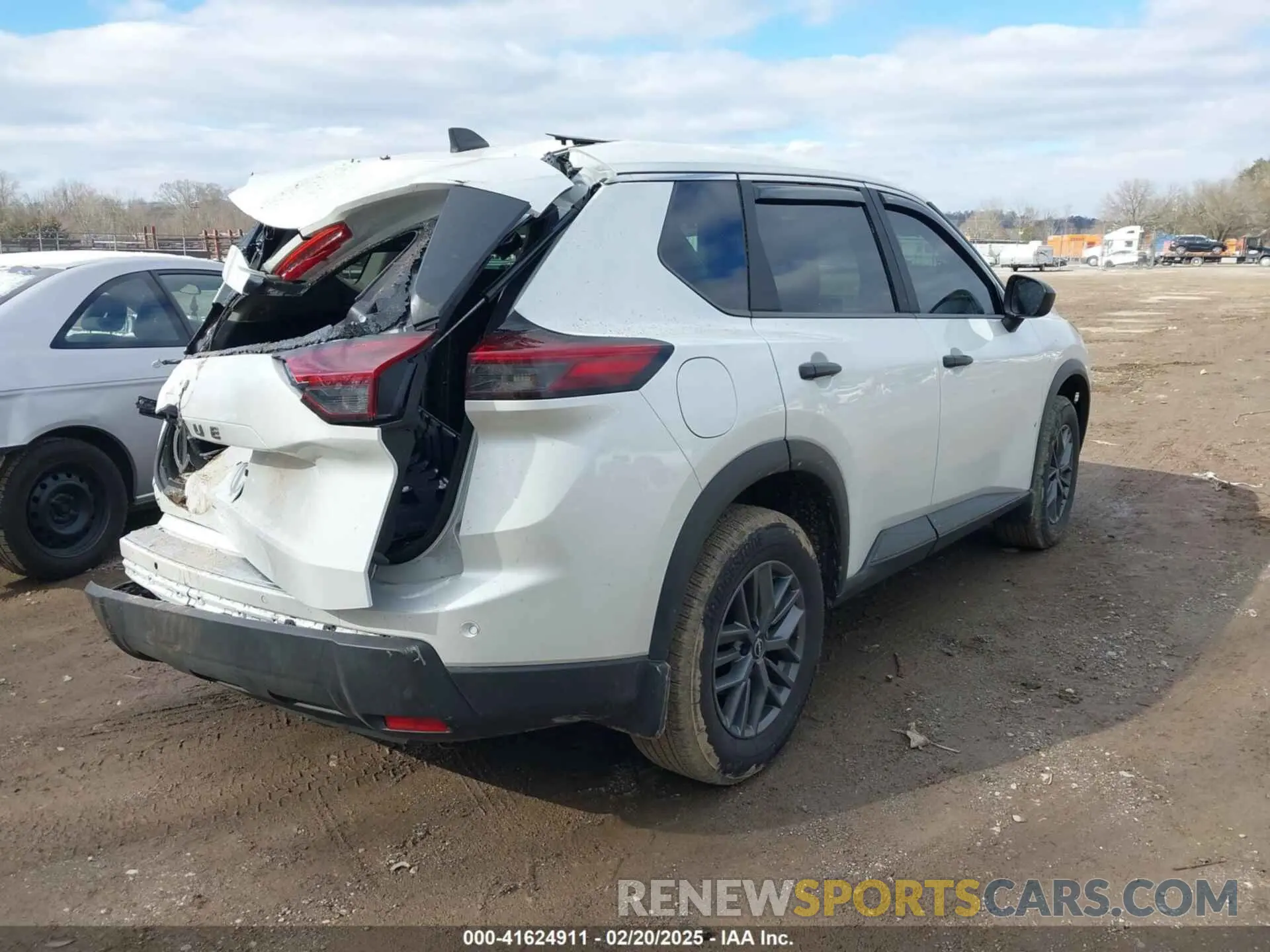 4 fotografías del automóvil dañado 5N1BT3AA3RC759578 NISSAN ROGUE 2024